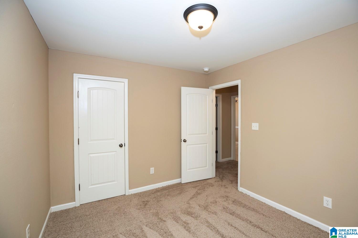 3157 PINECREEK LOOP