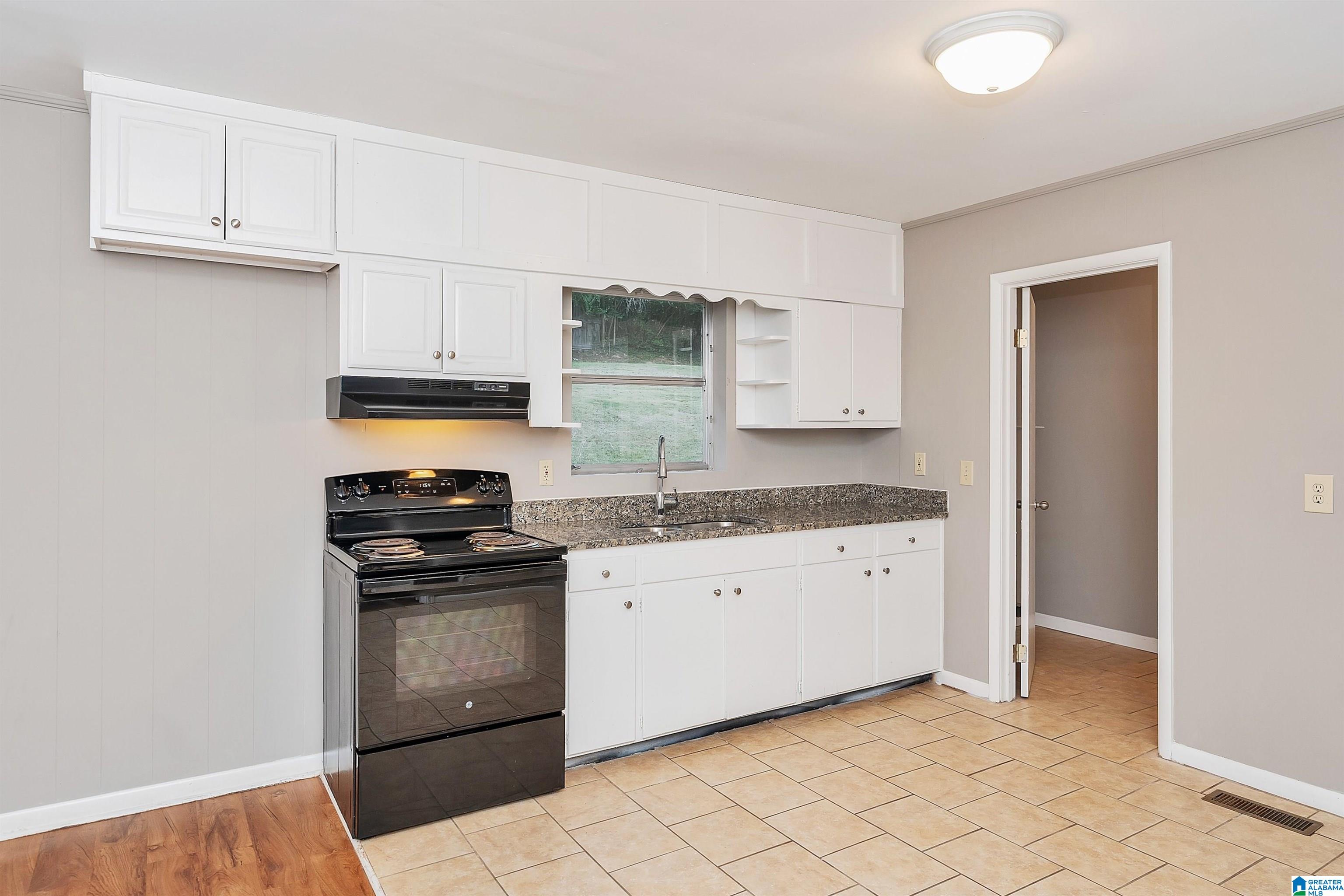 256 GRAINGER DRIVE