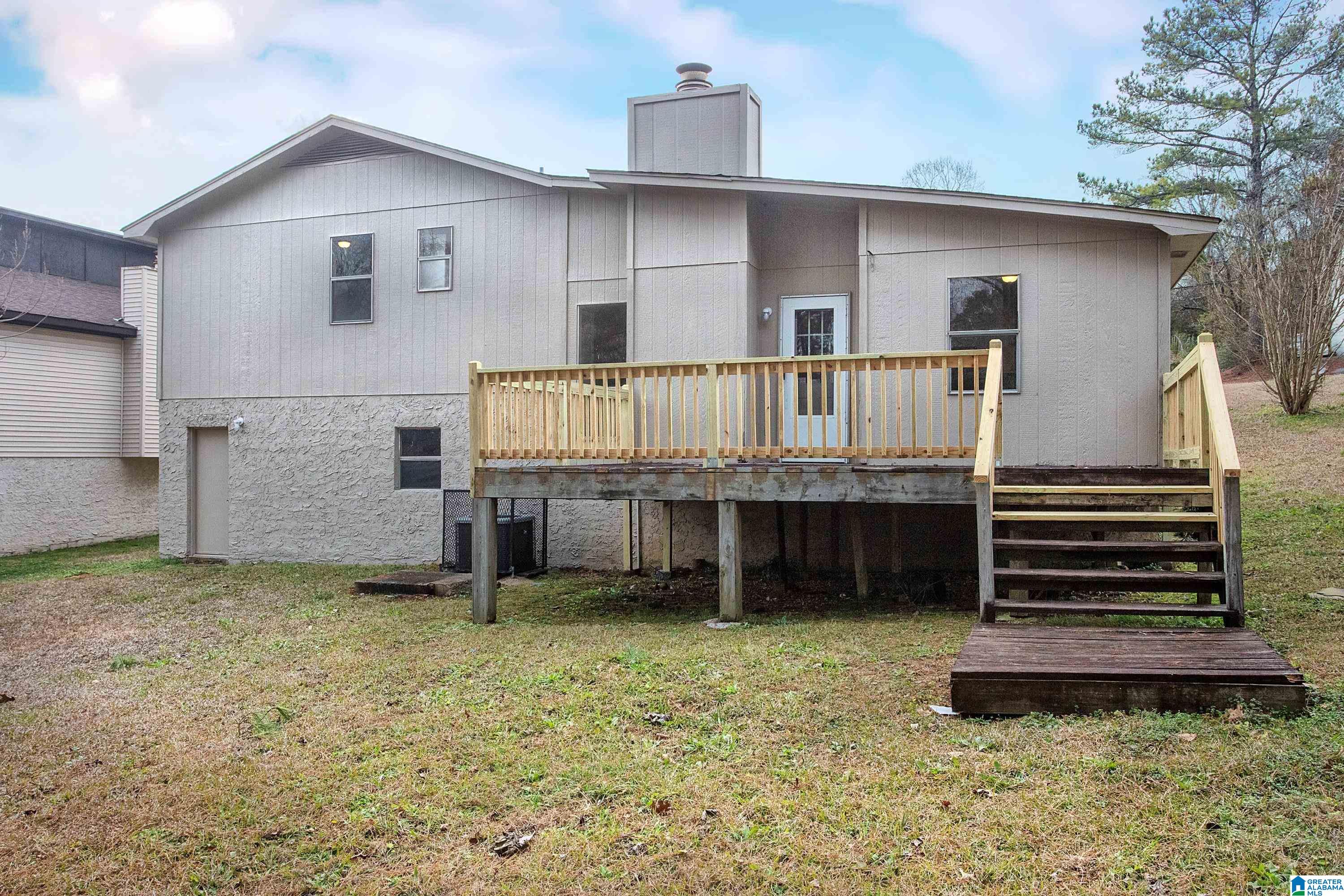 2305 9th Place NW