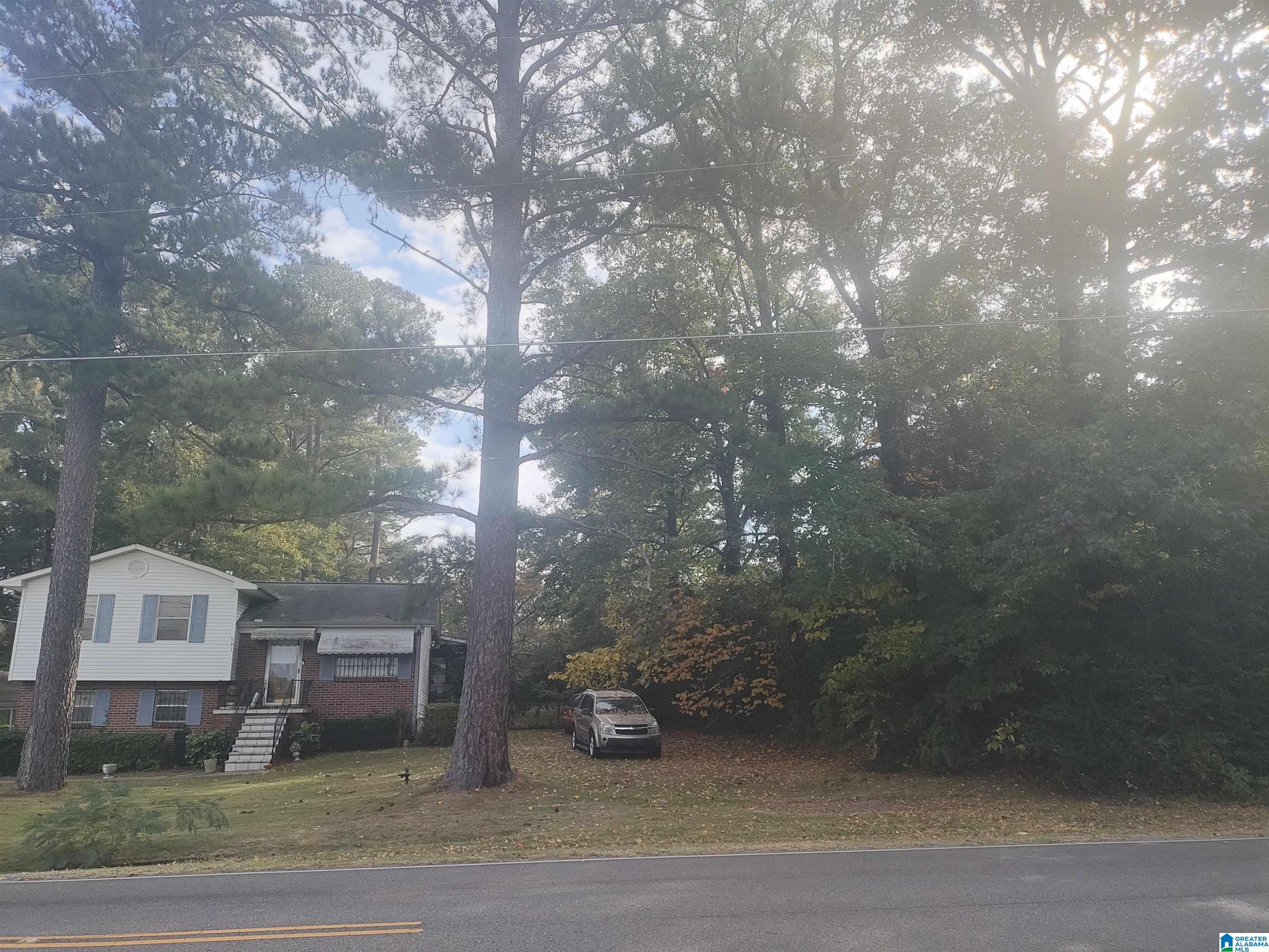 Homes for sale in Hueytown, AL | 435 Forest Road, Hueytown, AL 35023 | MLS# 21404270