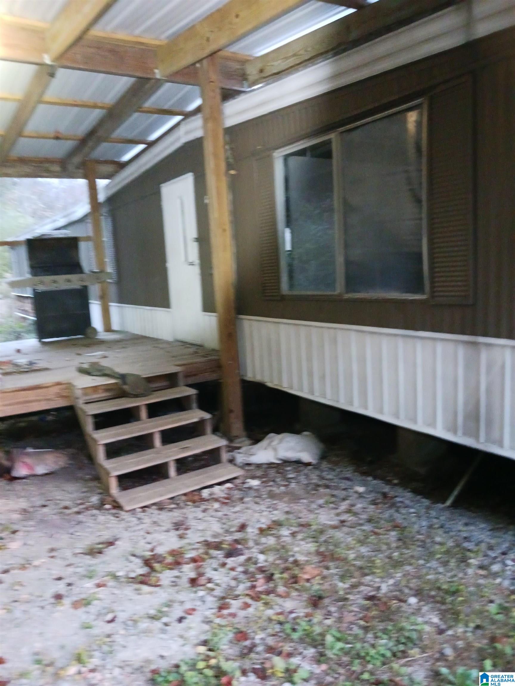 Homes for sale in Graysville, AL | 451 10th Avenue Sw, Graysville, AL 35073 | MLS# 21404339