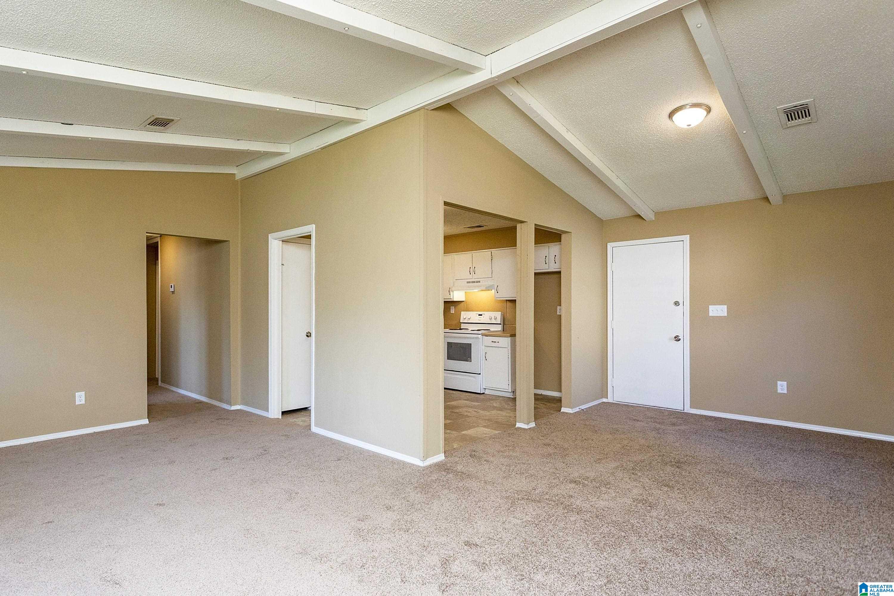1162 Circle Trail