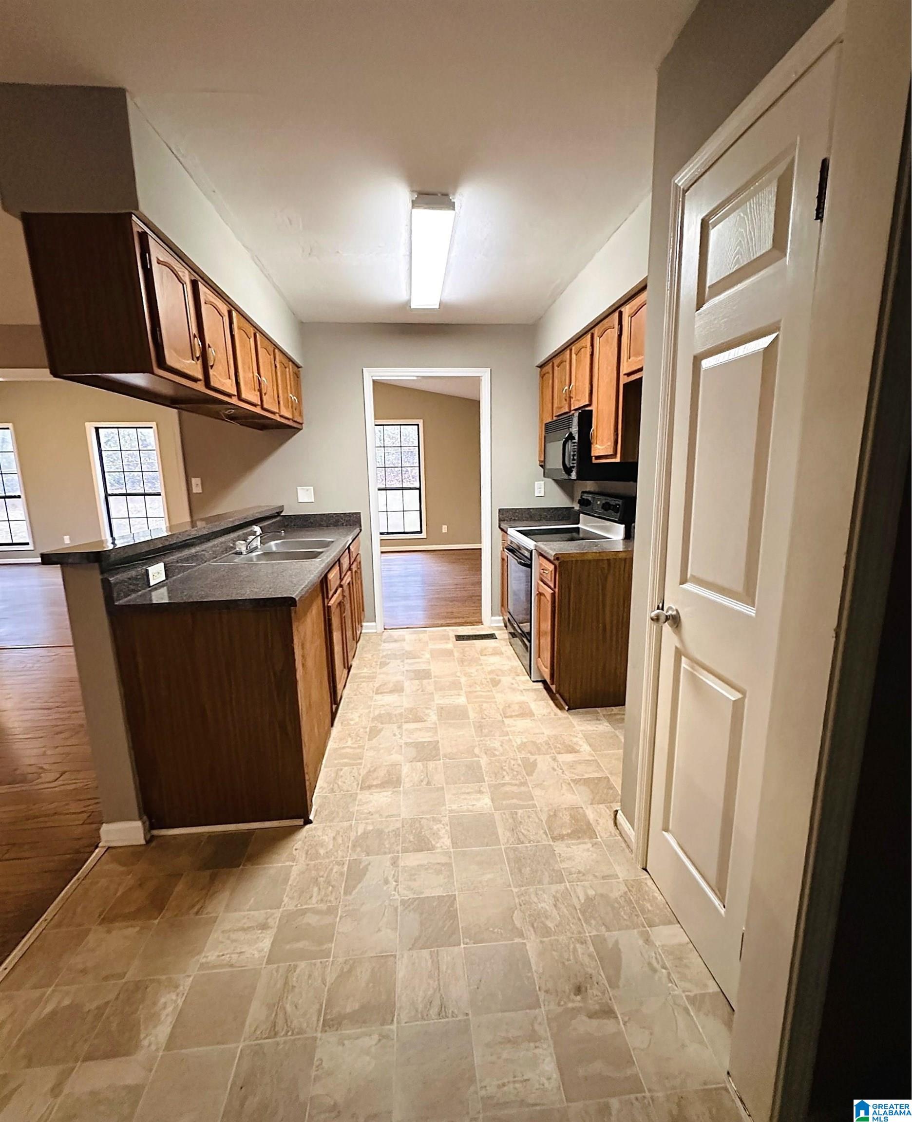 2408 Pentland Drive