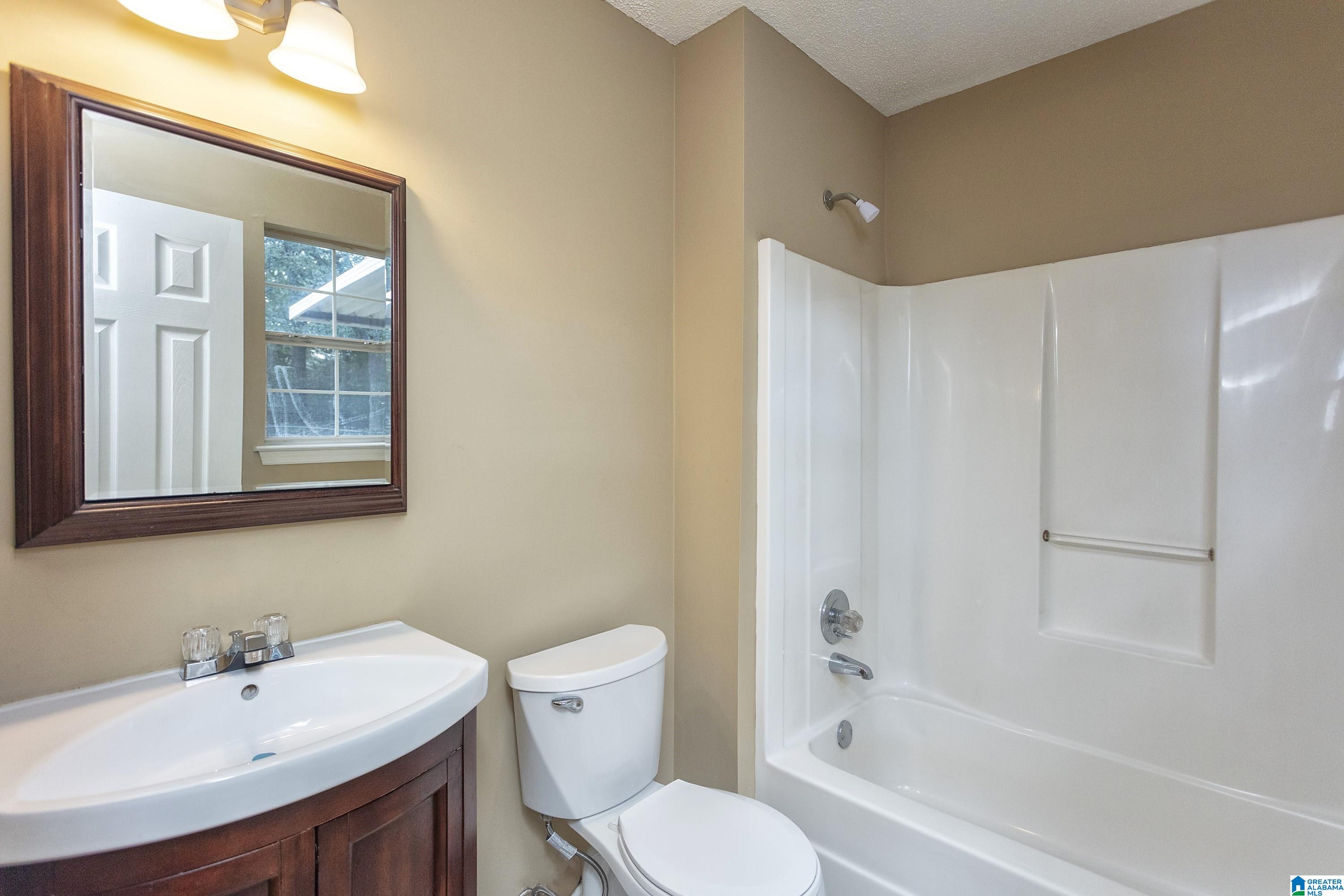 3736 Gray Oaks Drive