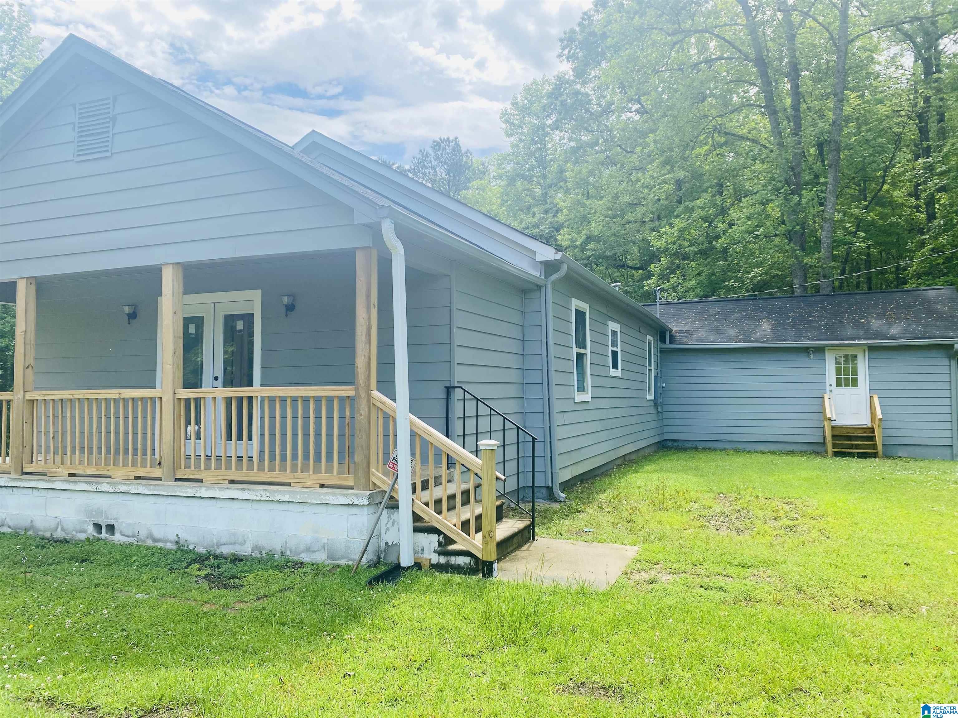 Homes for sale in West Blocton, AL | 2590 Camp Branch Road, West Blocton, AL 35184 | MLS# 21406866