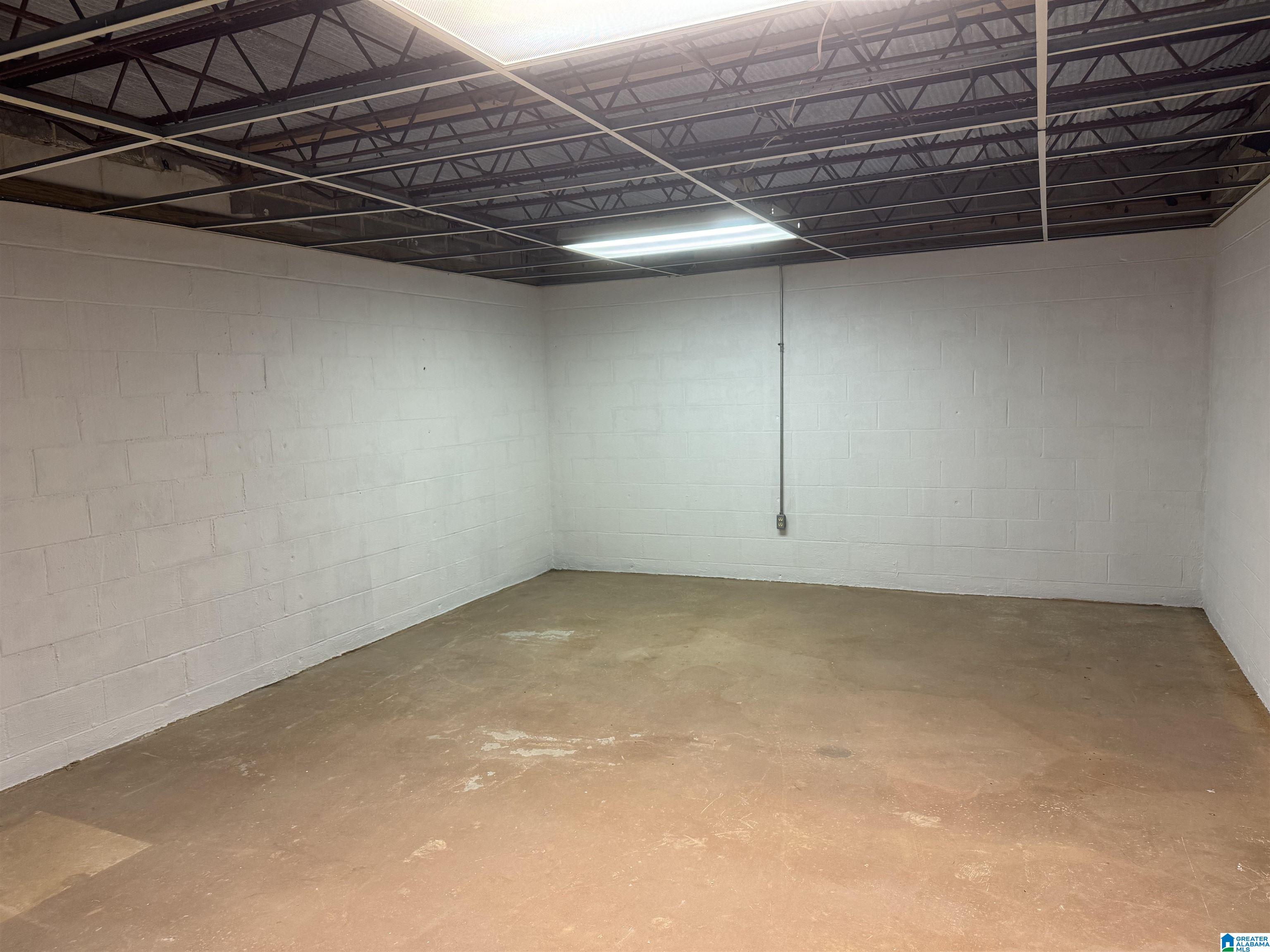 Homes for sale in Centreville, AL | 493 N 2nd Street, Centreville, AL 35042 | MLS# 21407519