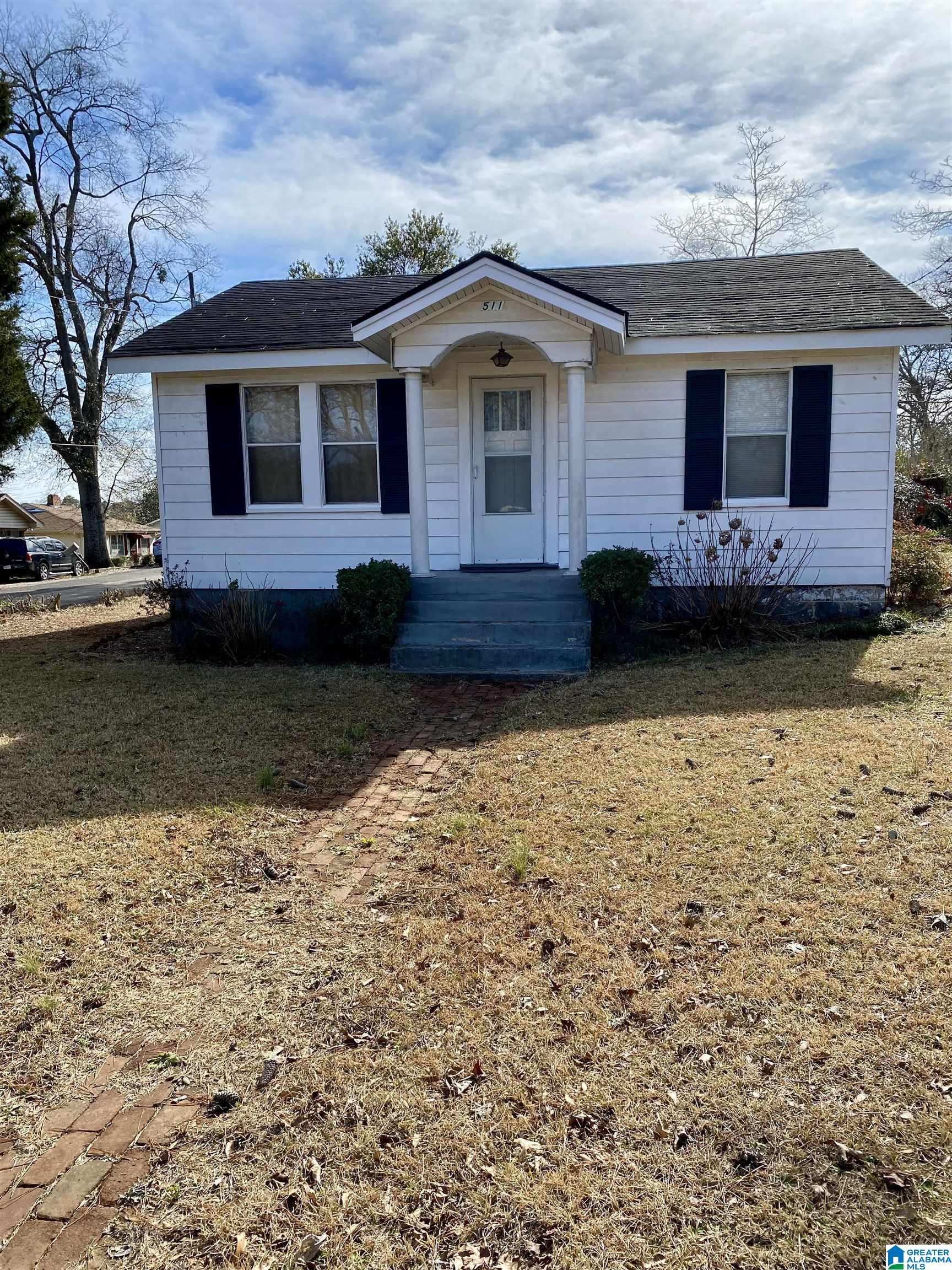 Homes for sale in Hueytown, AL | 511 Sunrise Boulevard, Hueytown, AL 35023 | MLS# 21408123