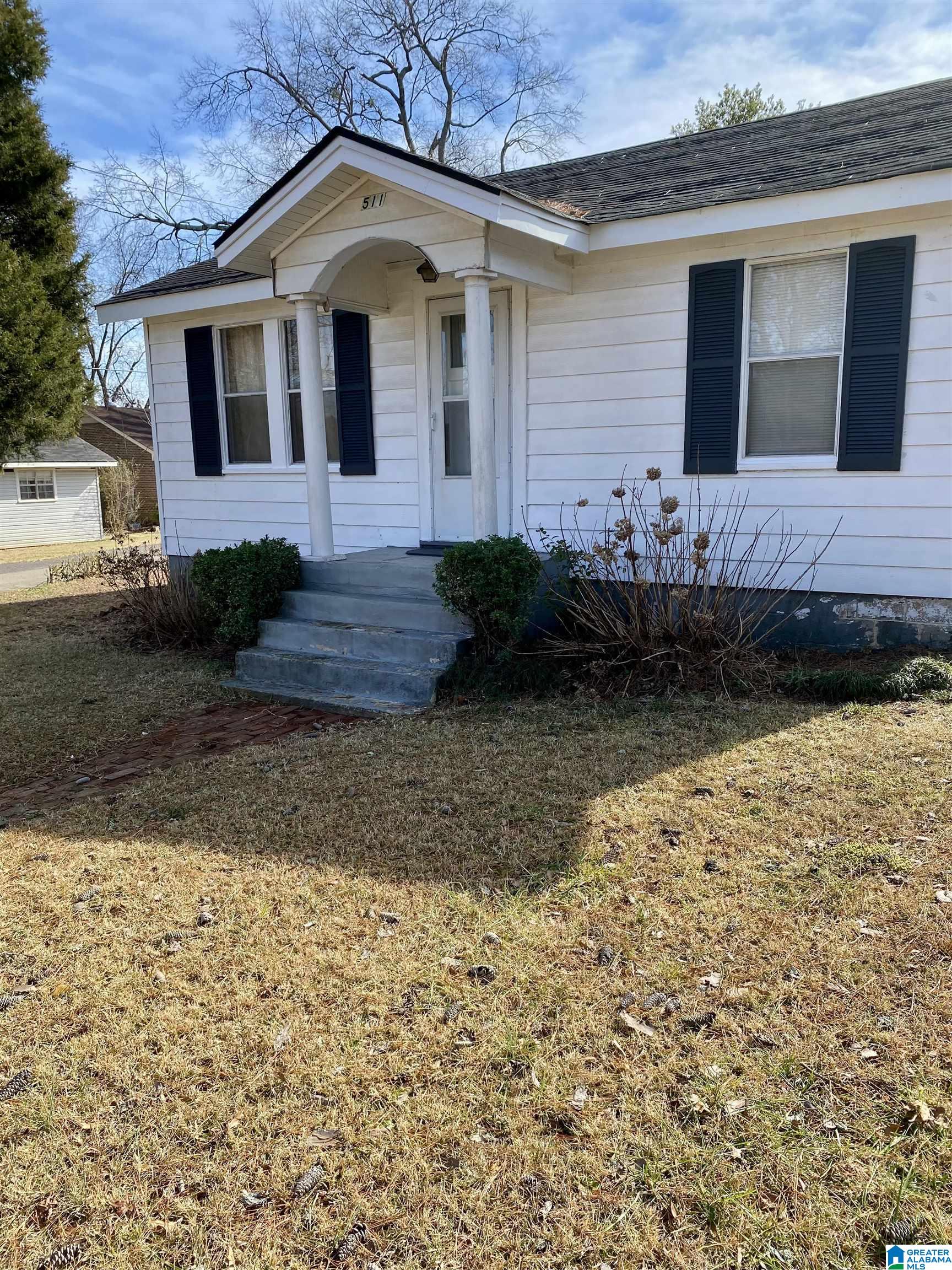 Homes for sale in Hueytown, AL | 511 Sunrise Boulevard, Hueytown, AL 35023 | MLS# 21408123