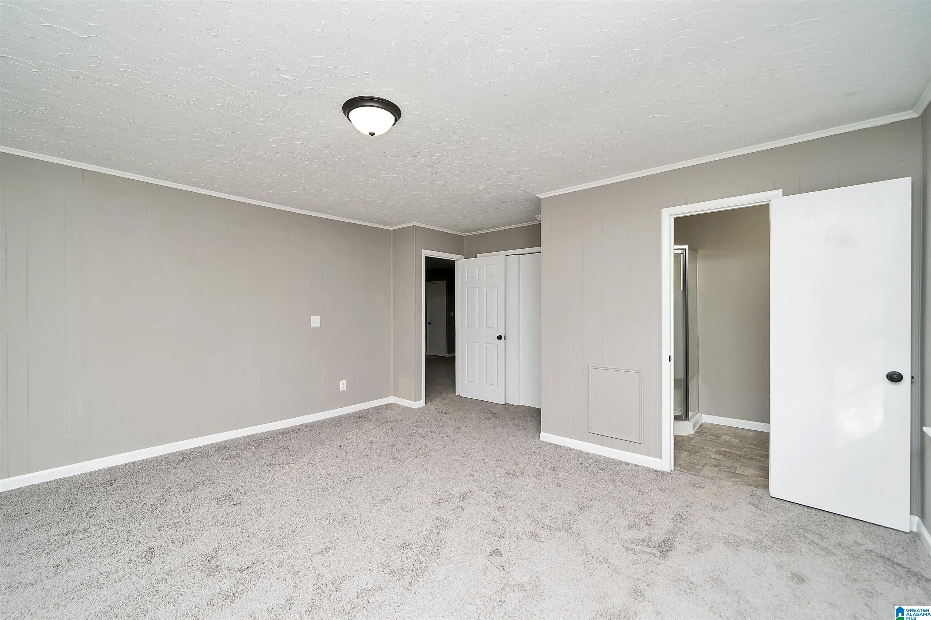 1236 Winnetka Way