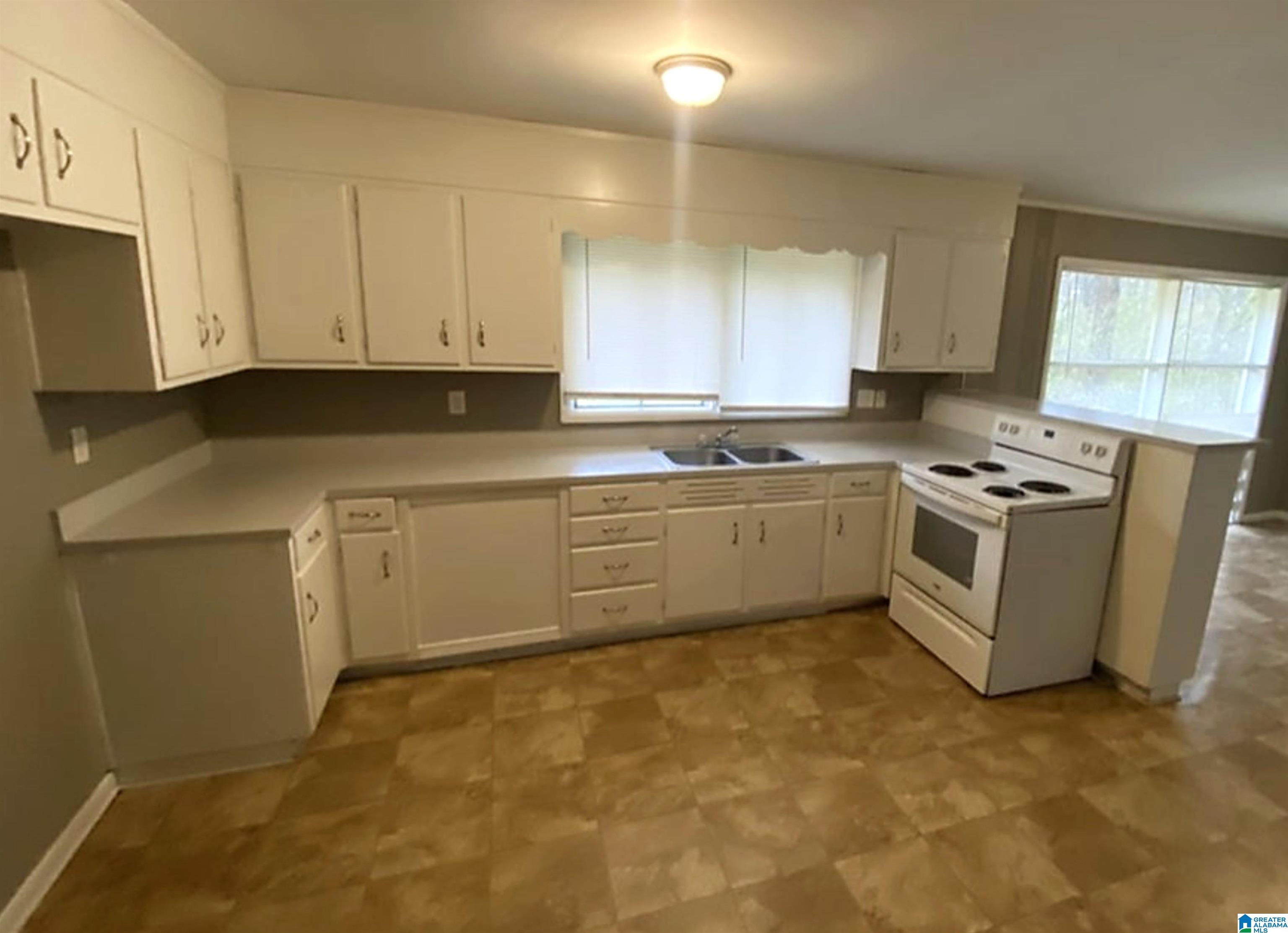 1617 3rd Place NW