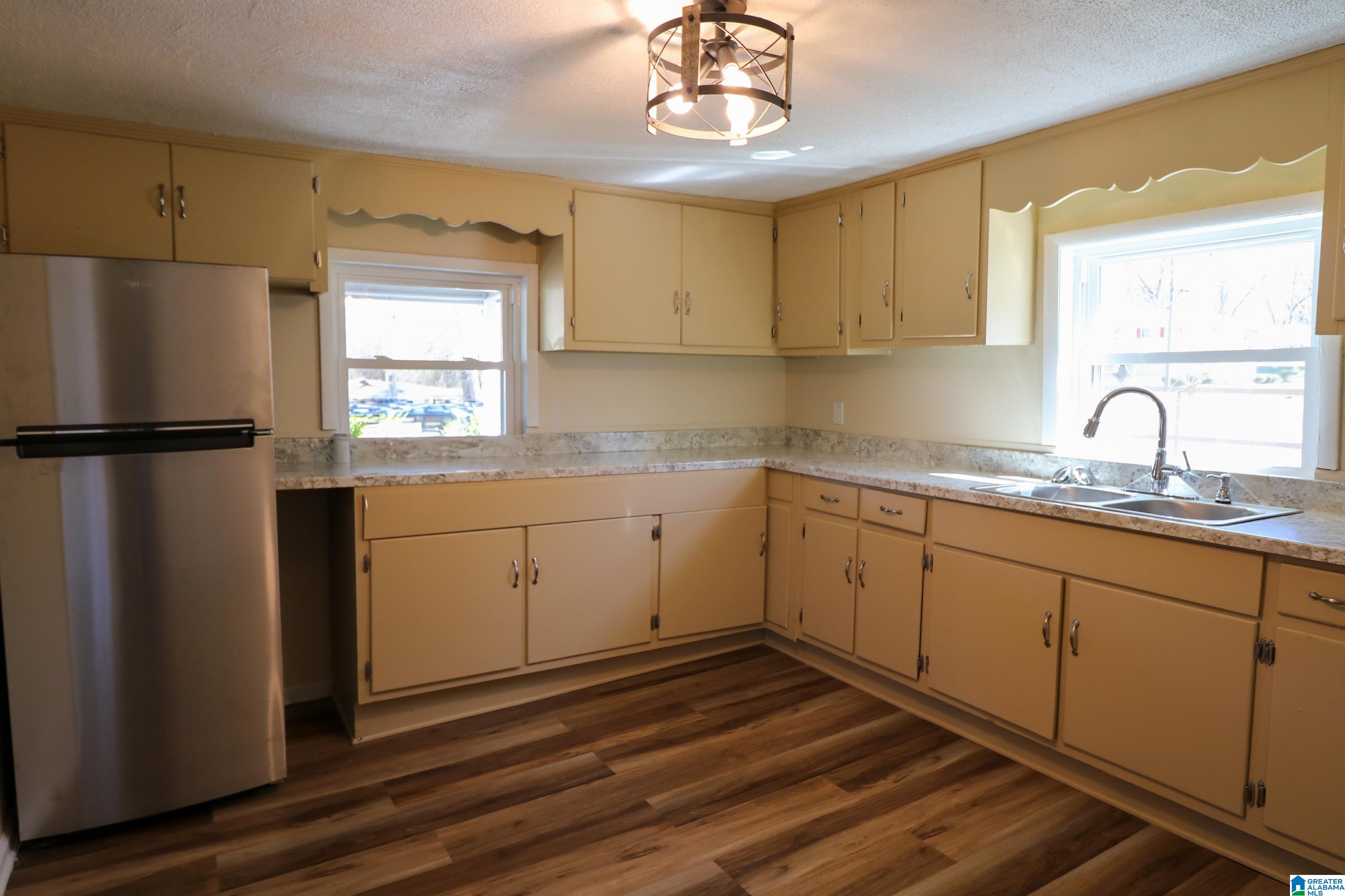 Homes for sale in Pell City, AL | 705 17Th Street S, Pell City, AL 35128 | MLS# 21411190