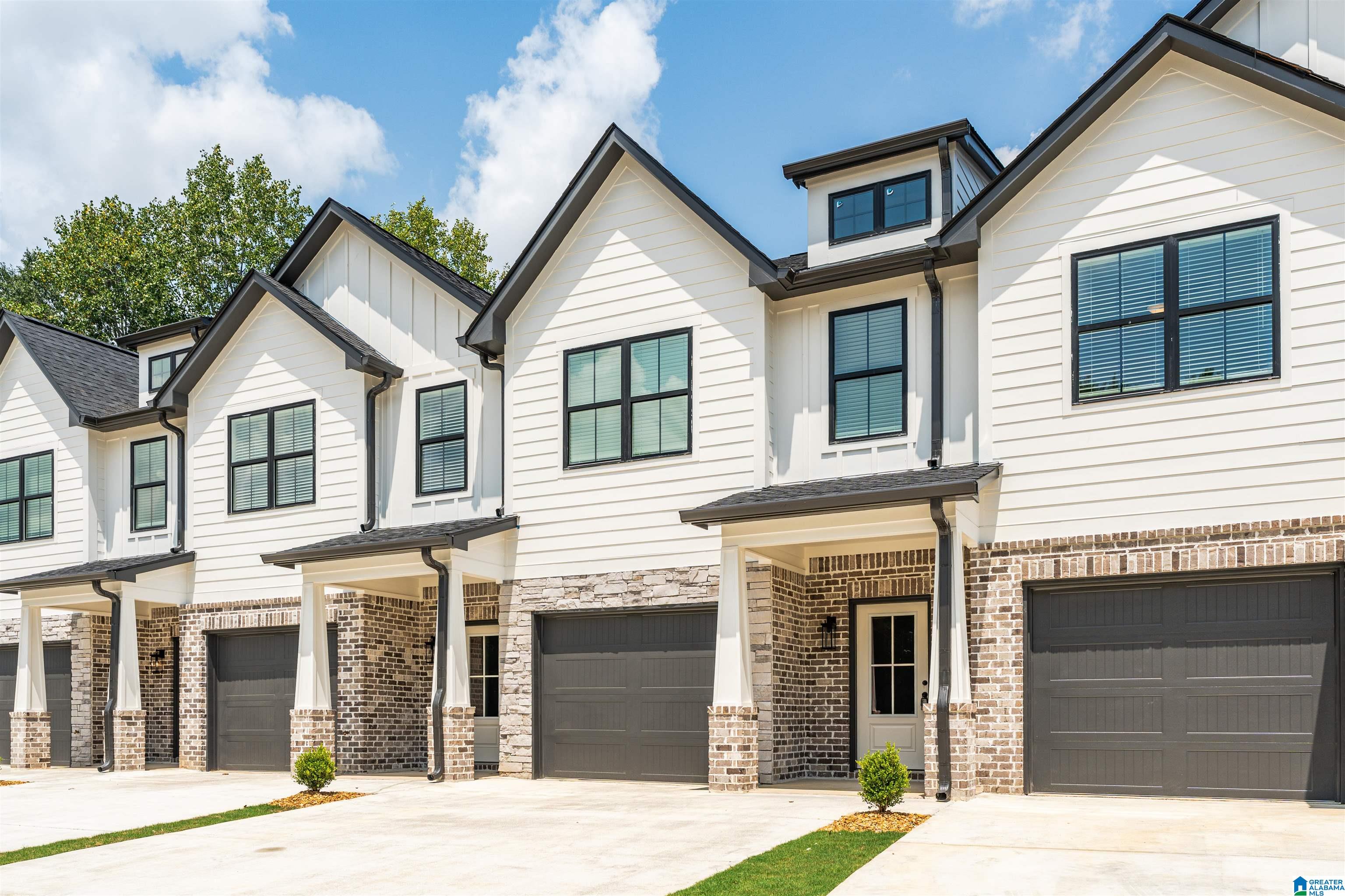 Homes for sale in Helena, AL | 22133 Village Parkway, Helena, AL 35080 | MLS# 21413480