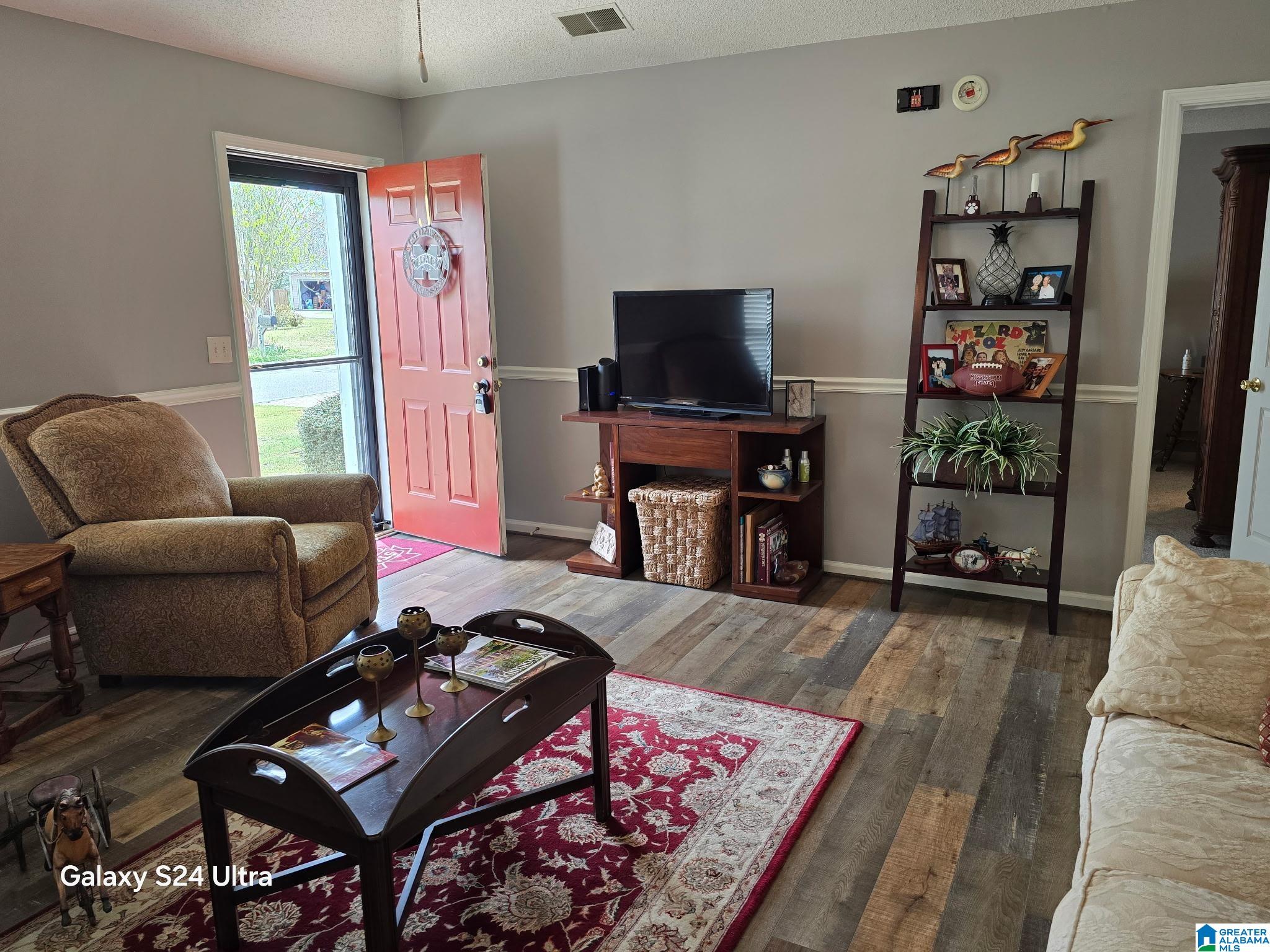 Homes for sale in Leeds, AL | 8332 Cahaba Crossing Circle, Leeds, AL 35094 | MLS# 21413727