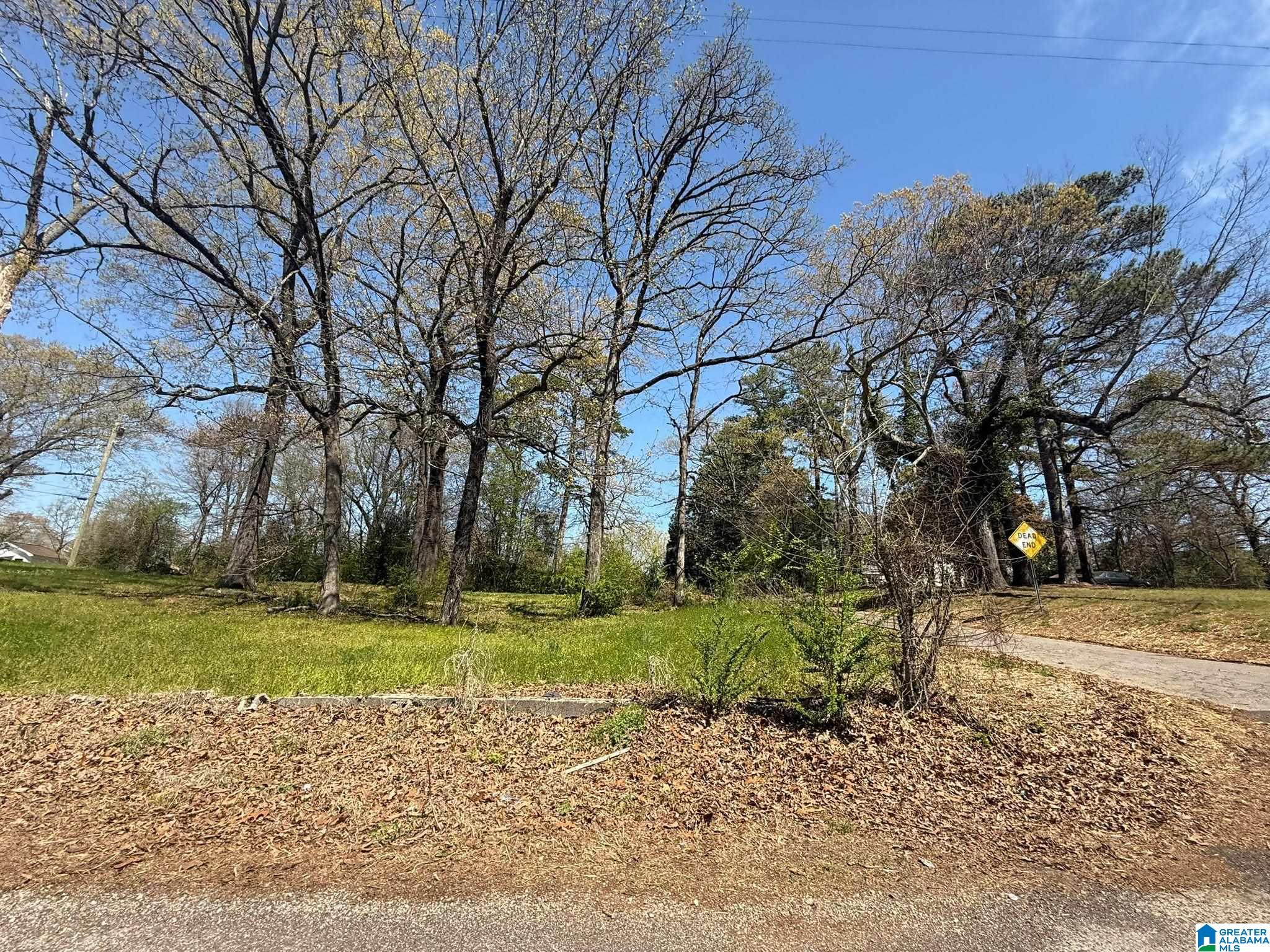 Homes for sale in Fairfield, AL | 432 Westfield Dr, Fairfield, AL 35064 | MLS# 21413841