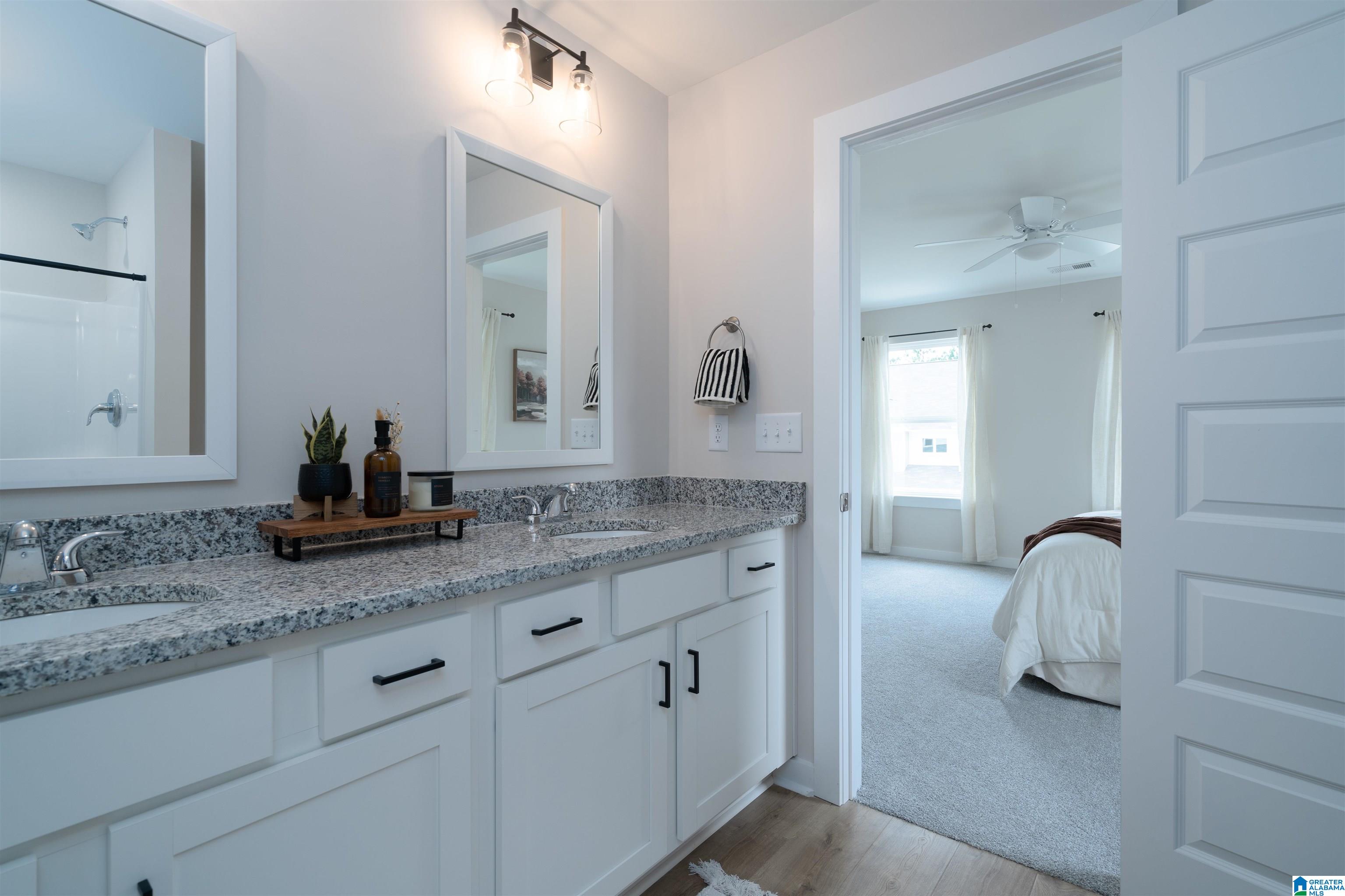 Homes for sale in Woodstock, AL | 22125 Cove Lane, Woodstock, AL 35111 | MLS# 21414389