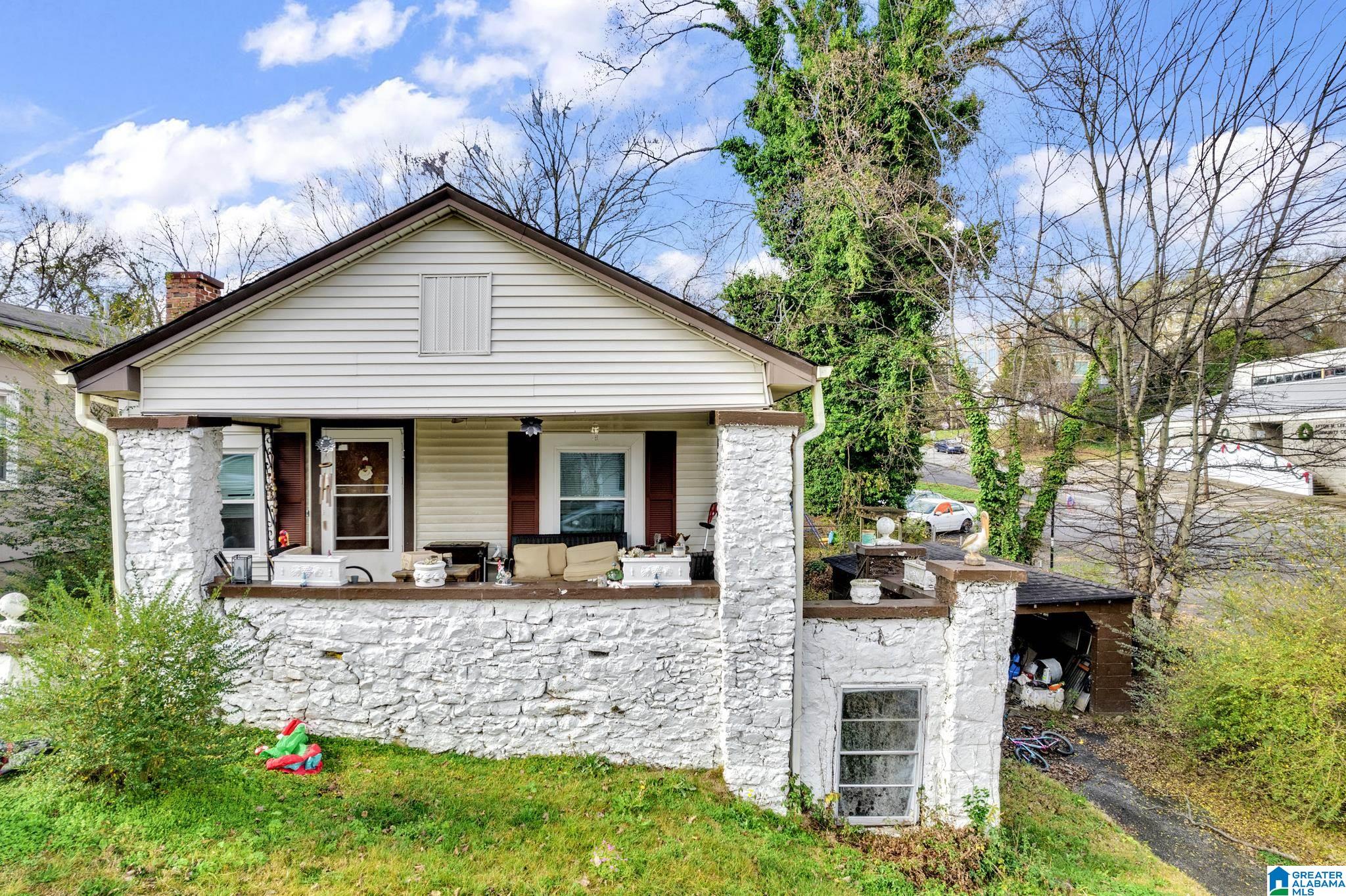 Amazing opportunity in Rosedale area of Homewood.  Homes do not come up very often in this area.  This 3 bed 1 bath home 1300+ sq feet and has been well maintained.  It features a living room, dining room, large kitchen and separately laundry room.  Ideal rental or redevelopment possibilities.
