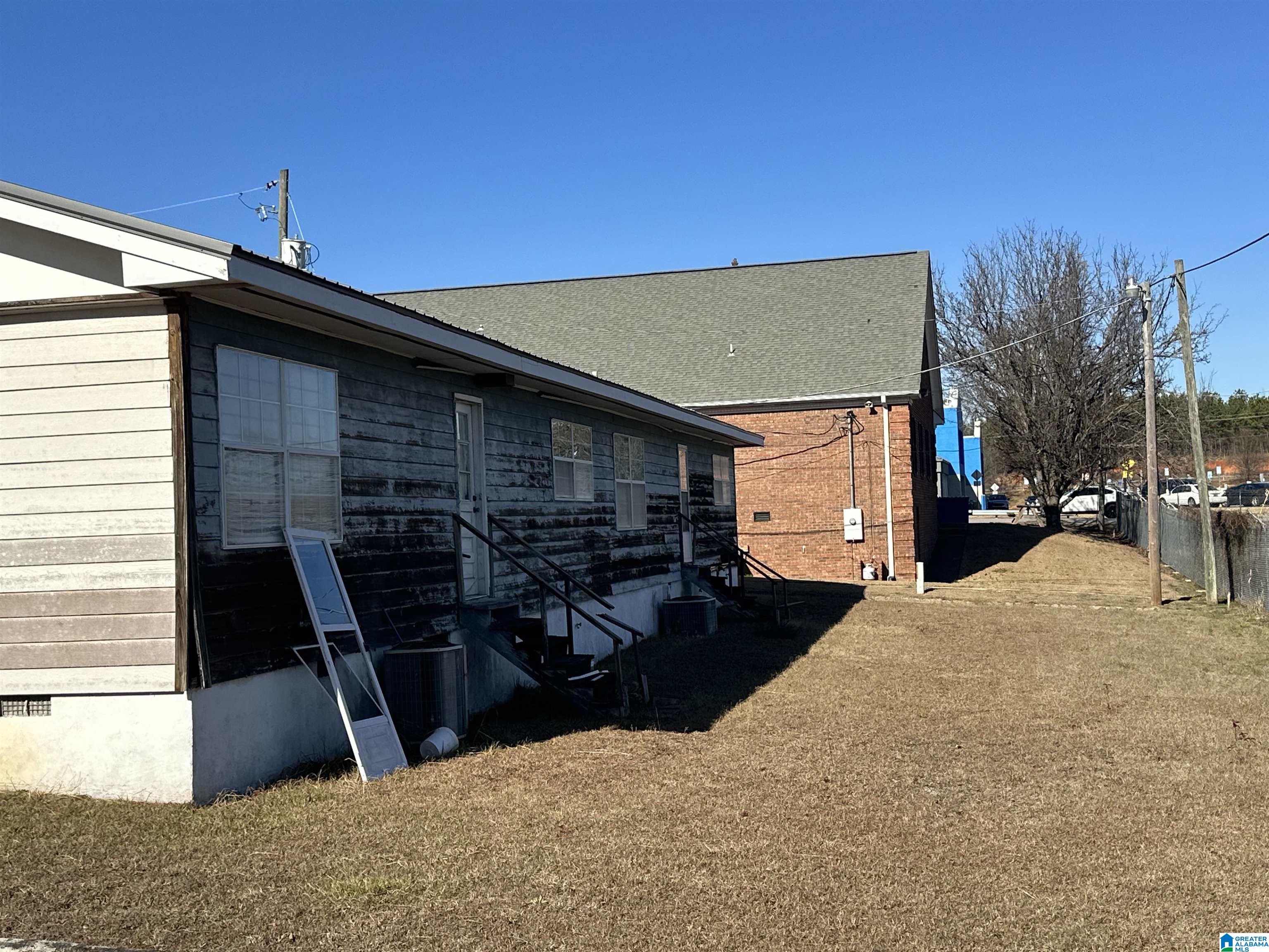 Homes for sale in Jacksonville, AL | 1460 1St Avenue Sw, Jacksonville, AL 36265 | MLS# 21415700