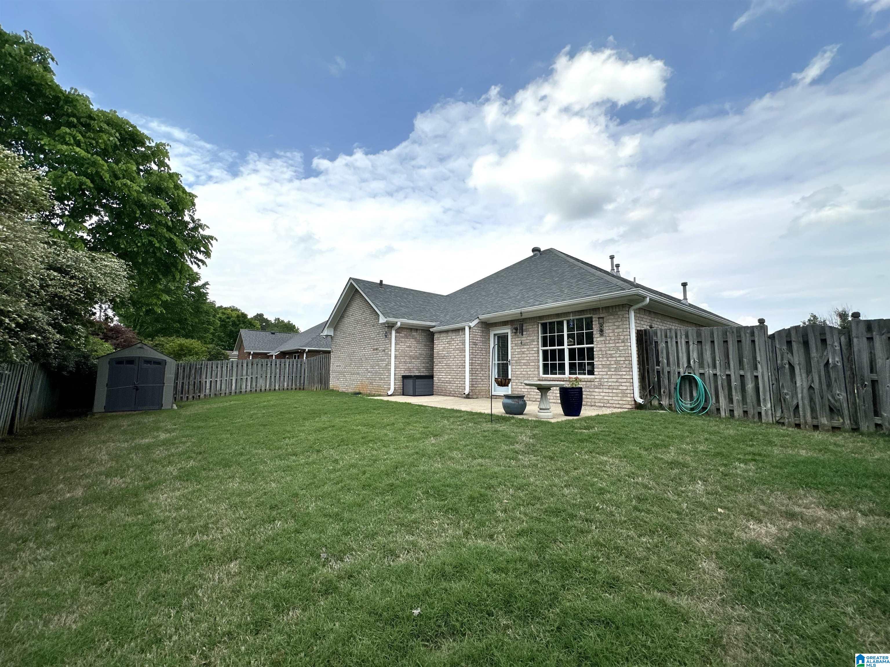 Homes for sale in Helena, AL | 231 Hickory Point Lane, Helena, AL 35080 | MLS# 21416836