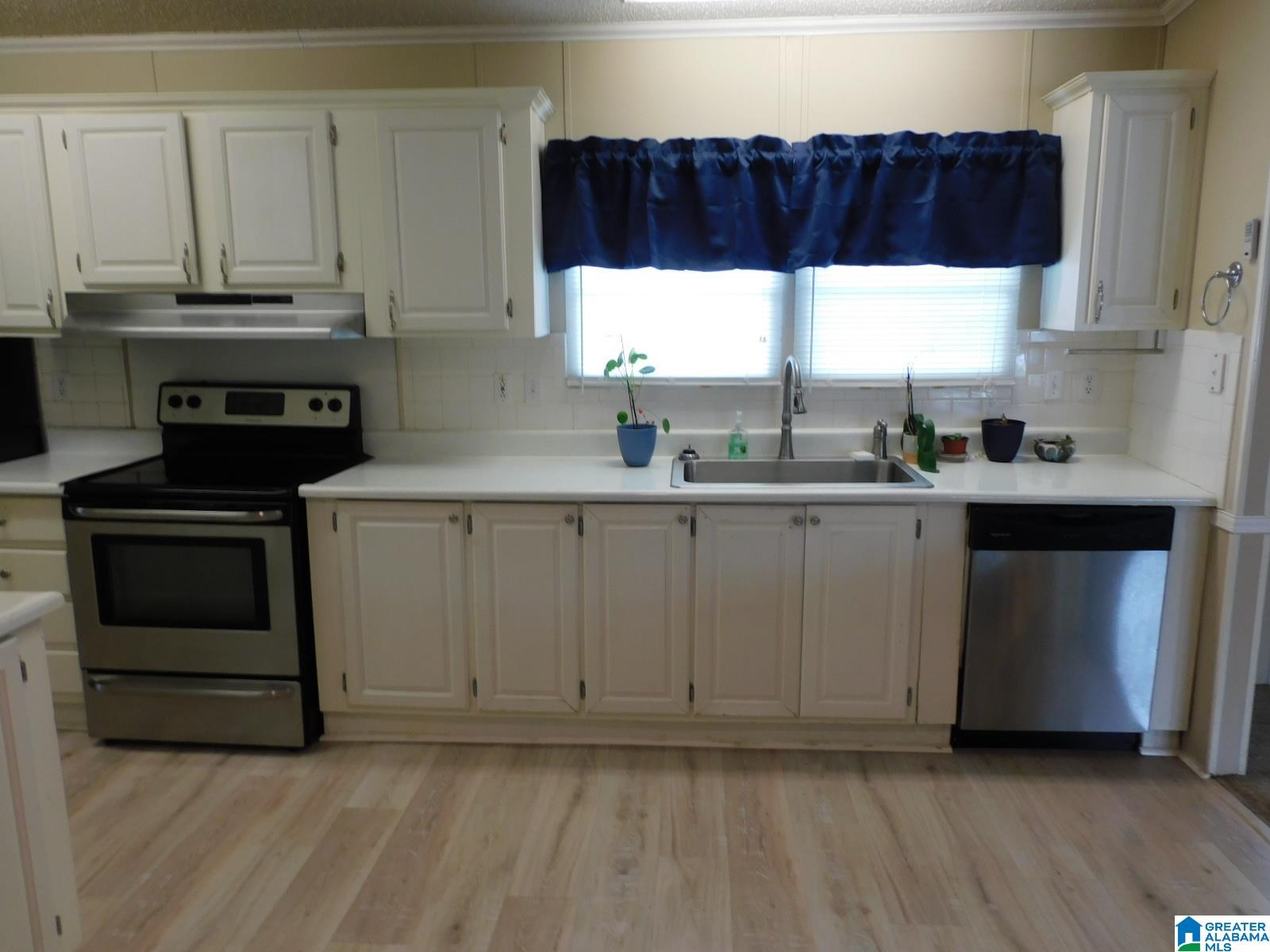 Homes for sale in Gardendale, AL | 3625 Ash Pl, Gardendale, AL 35071 | MLS# 21417933