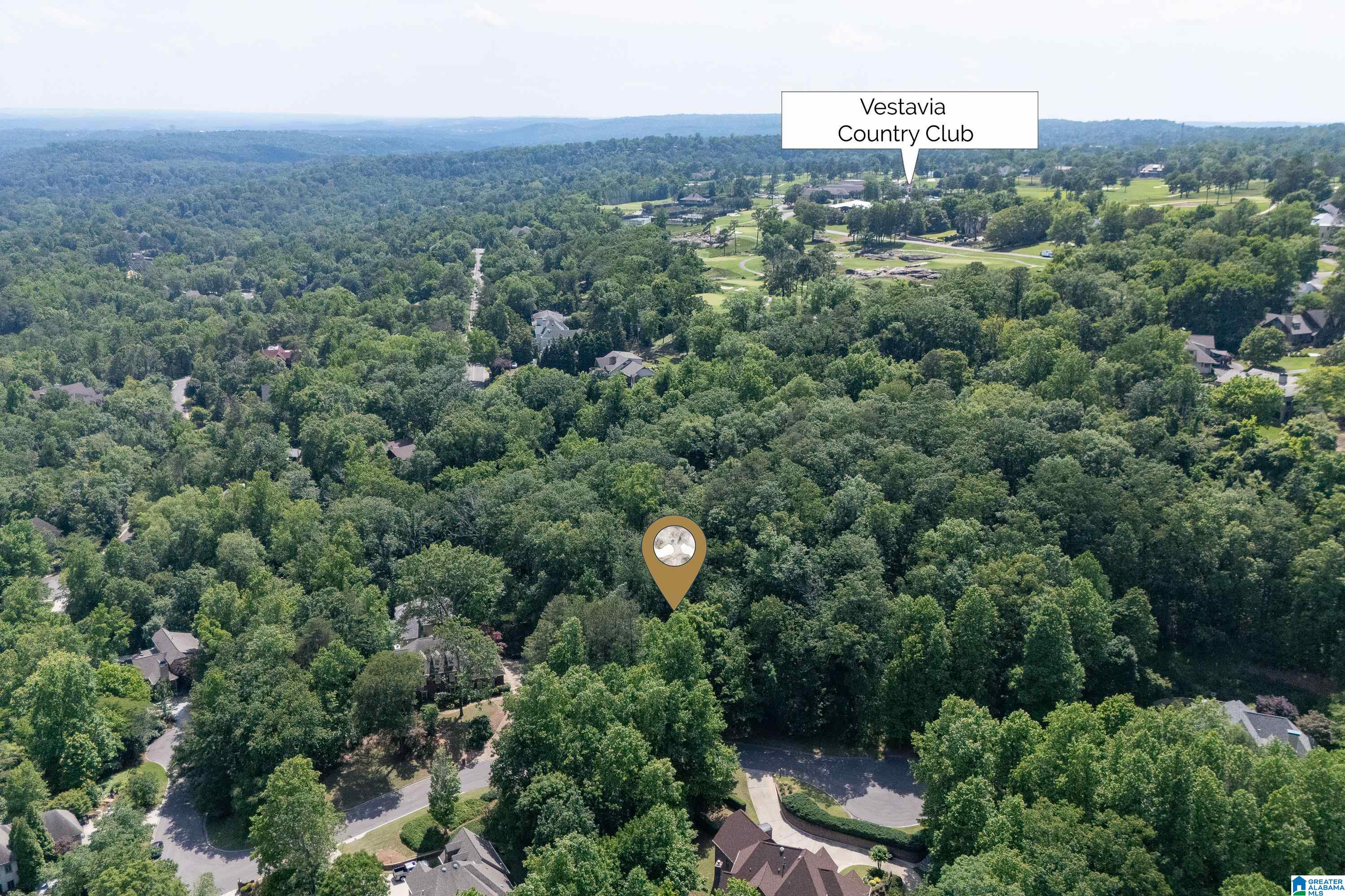 Homes for sale in Vestavia, AL | 1961 Rocky Brook Dr, Vestavia, AL 35243 | MLS# 21419051
