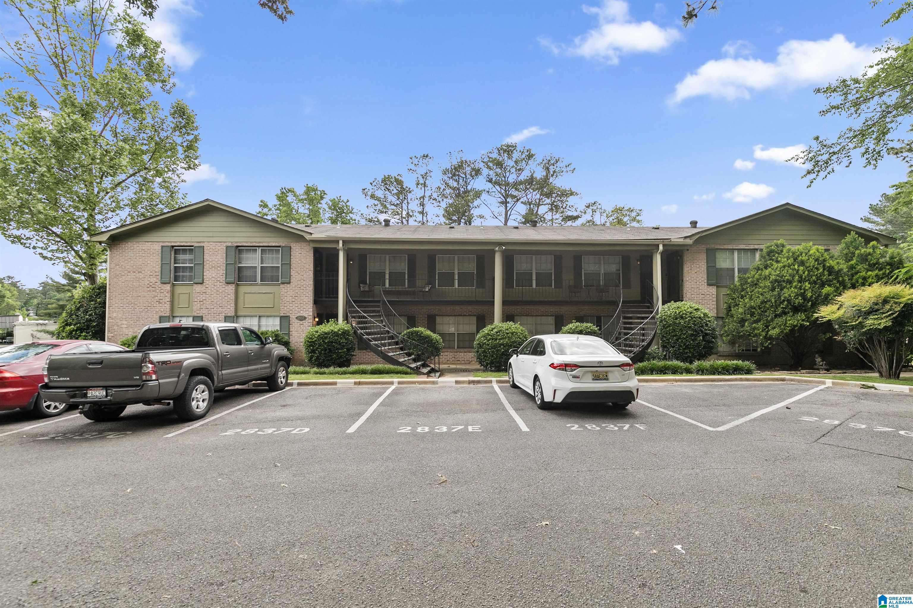 Homes for sale in Hoover, AL | 2837 Georgetown Dr #F, Hoover, AL 35216 | MLS# 21420195