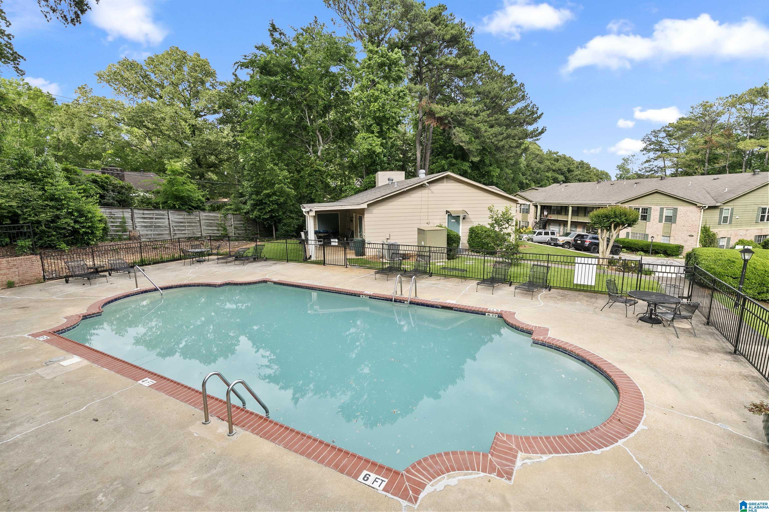 Homes for sale in Hoover, AL | 2837 Georgetown Dr #F, Hoover, AL 35216 | MLS# 21420195