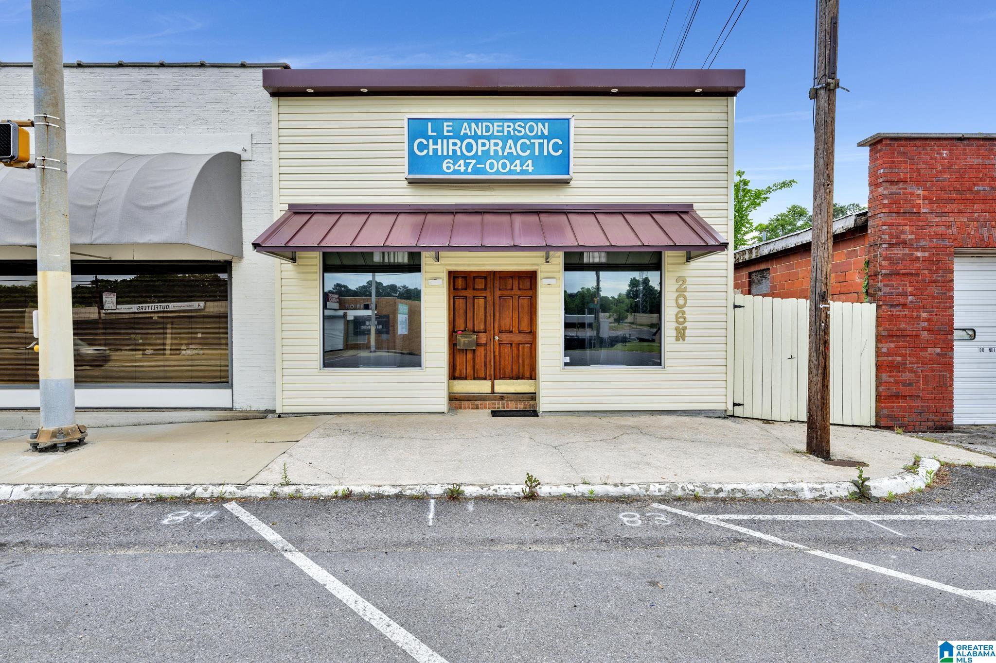 206 MAIN STREET N