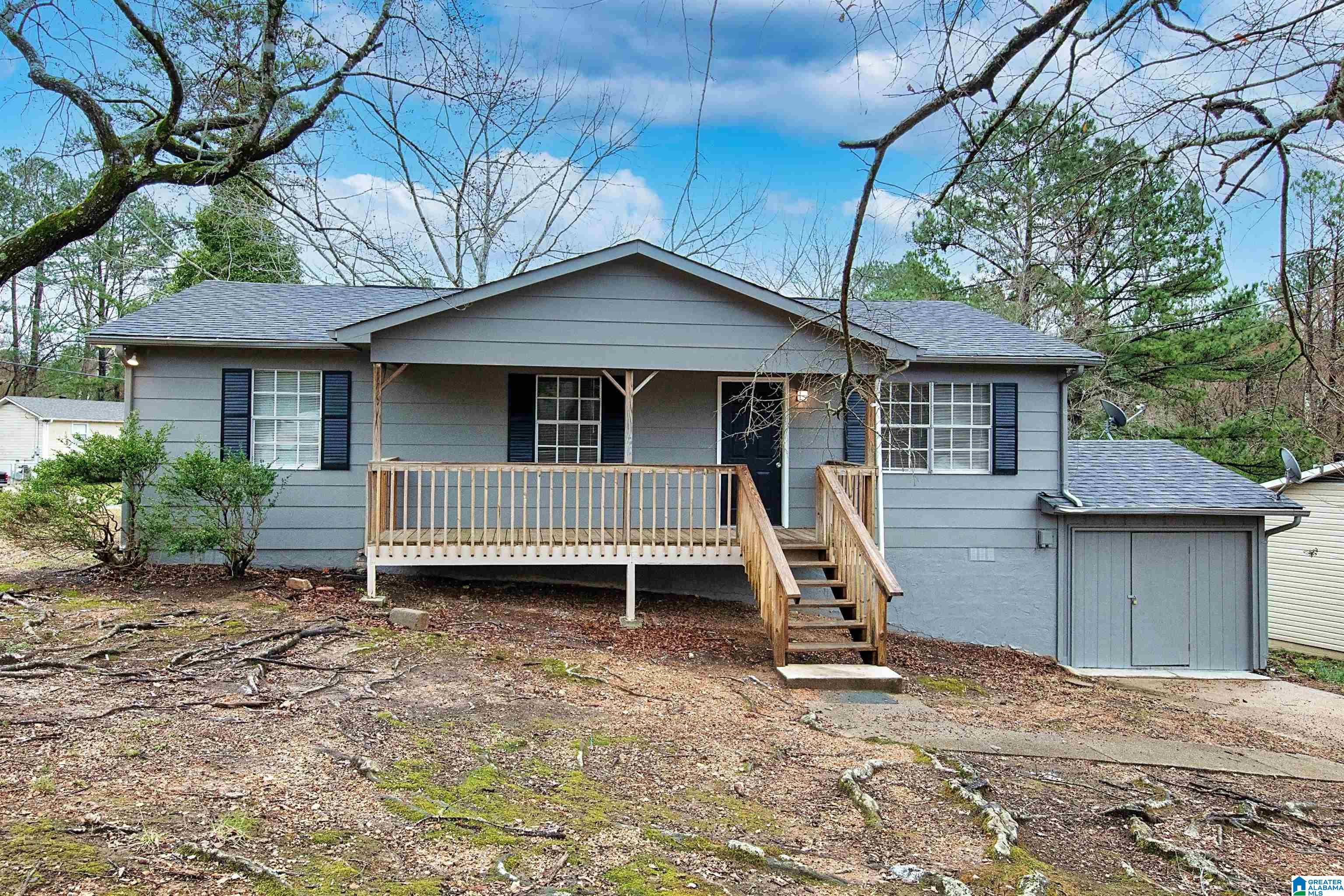 1533 6th Place NW