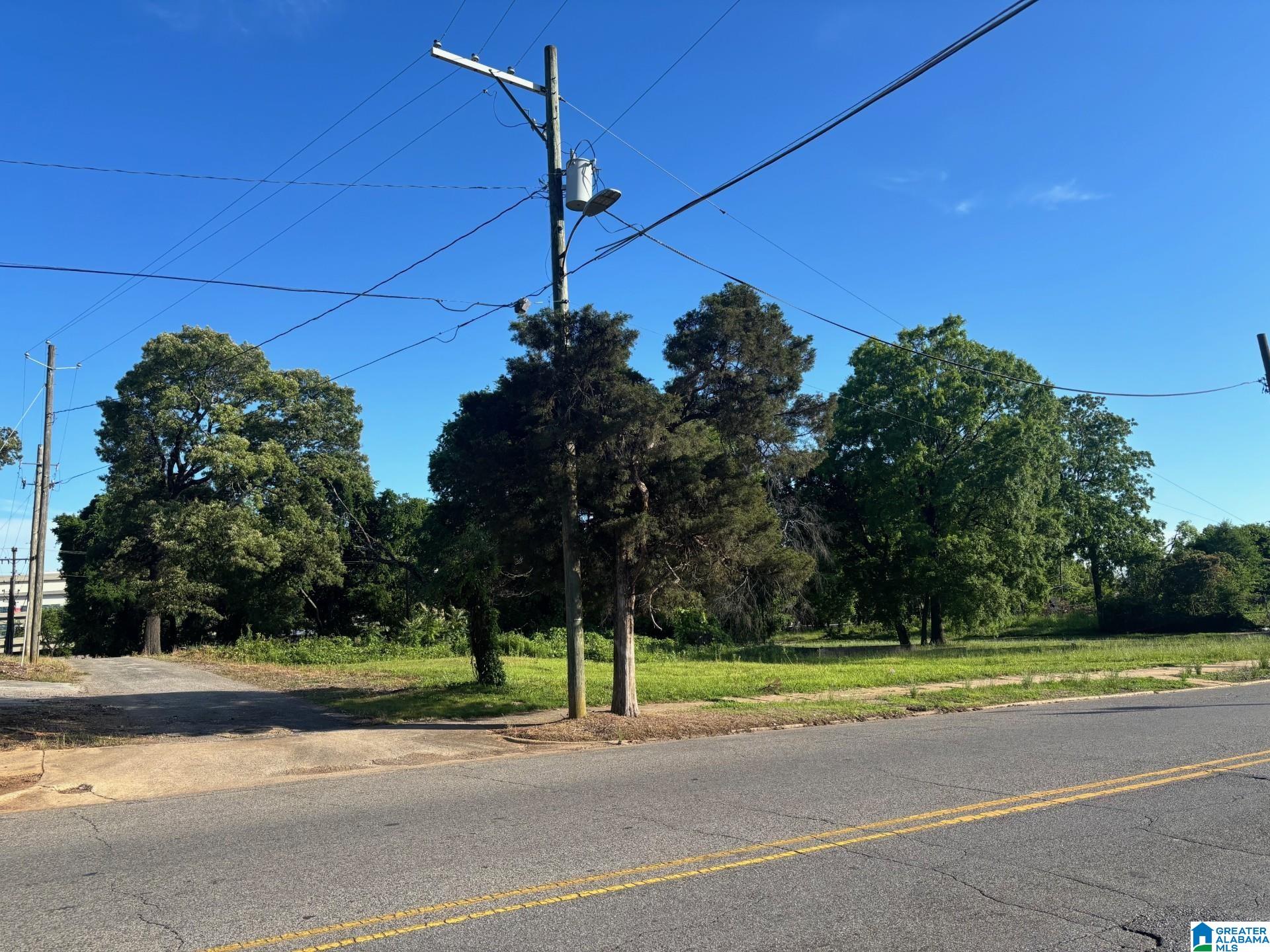 Homes for sale in Birmingham, AL | 2813 N 12th Avenue, Birmingham, AL 35234 | MLS# 21421301