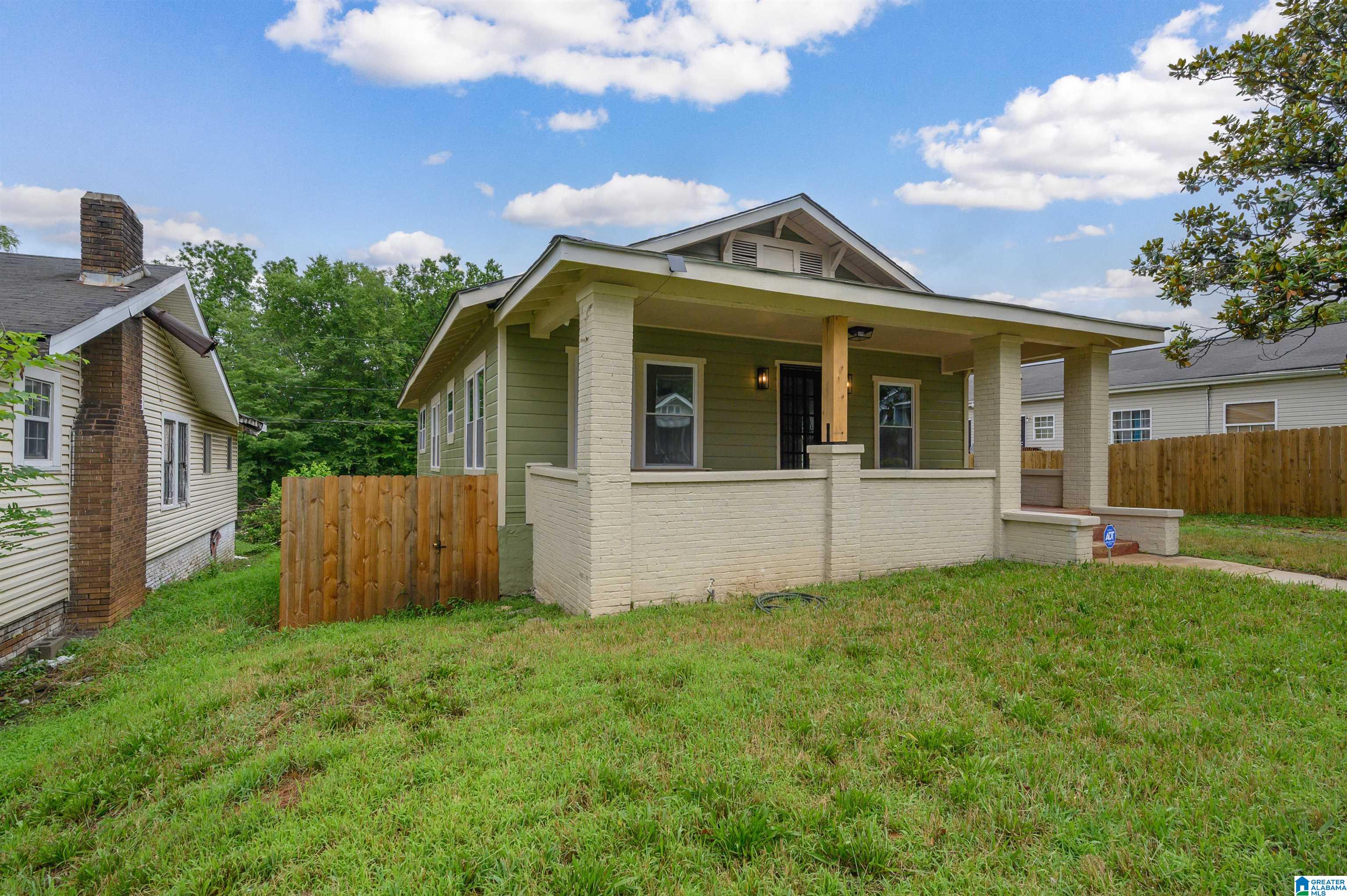 Homes for sale in Birmingham, AL | 3410 17Th Avenue N, Birmingham, AL 35234 | MLS# 21421646