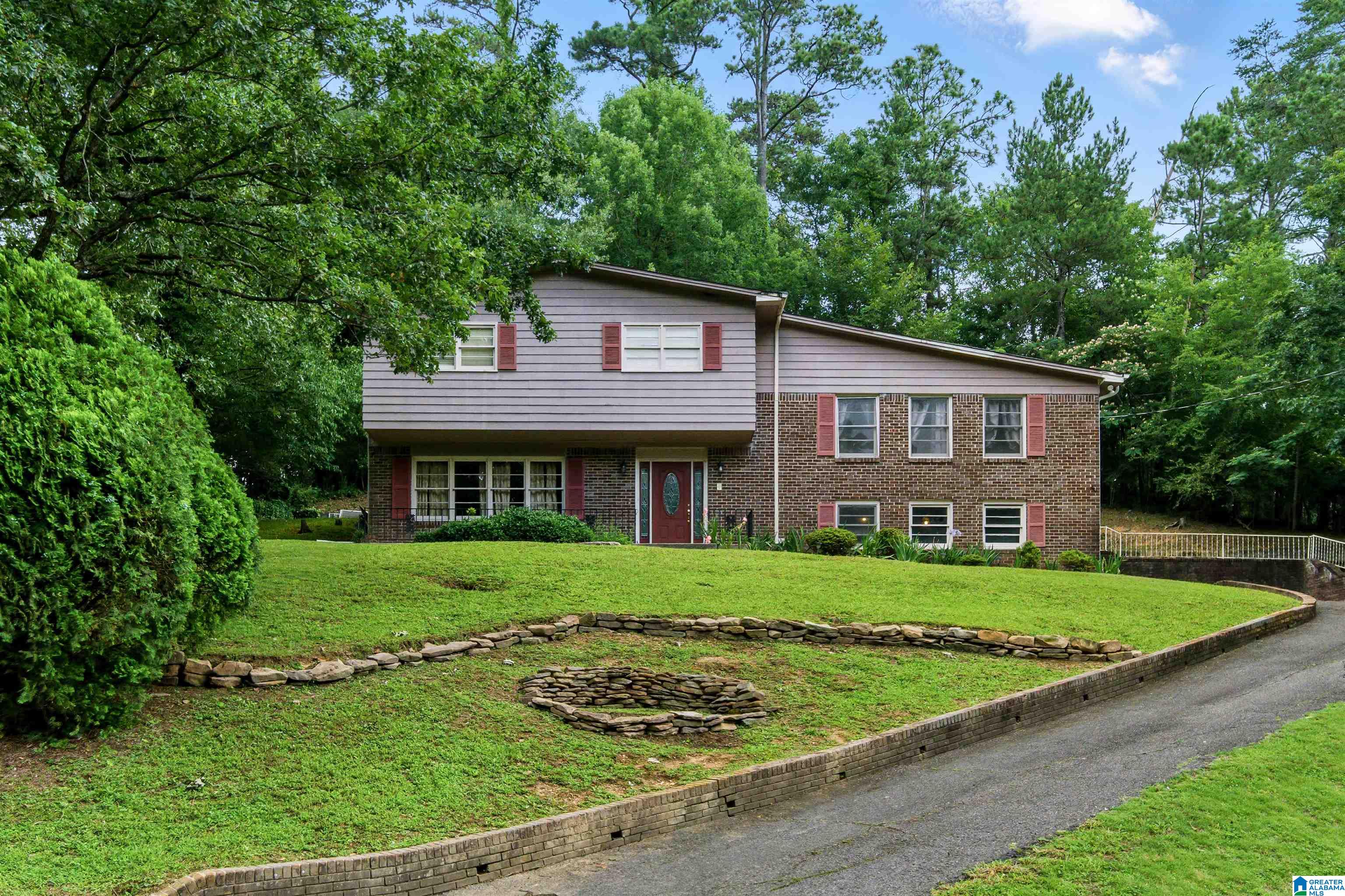 Homes for sale in Vestavia, AL | 3633 Leslie Ann Road, Vestavia, AL 35243 | MLS# 21422062
