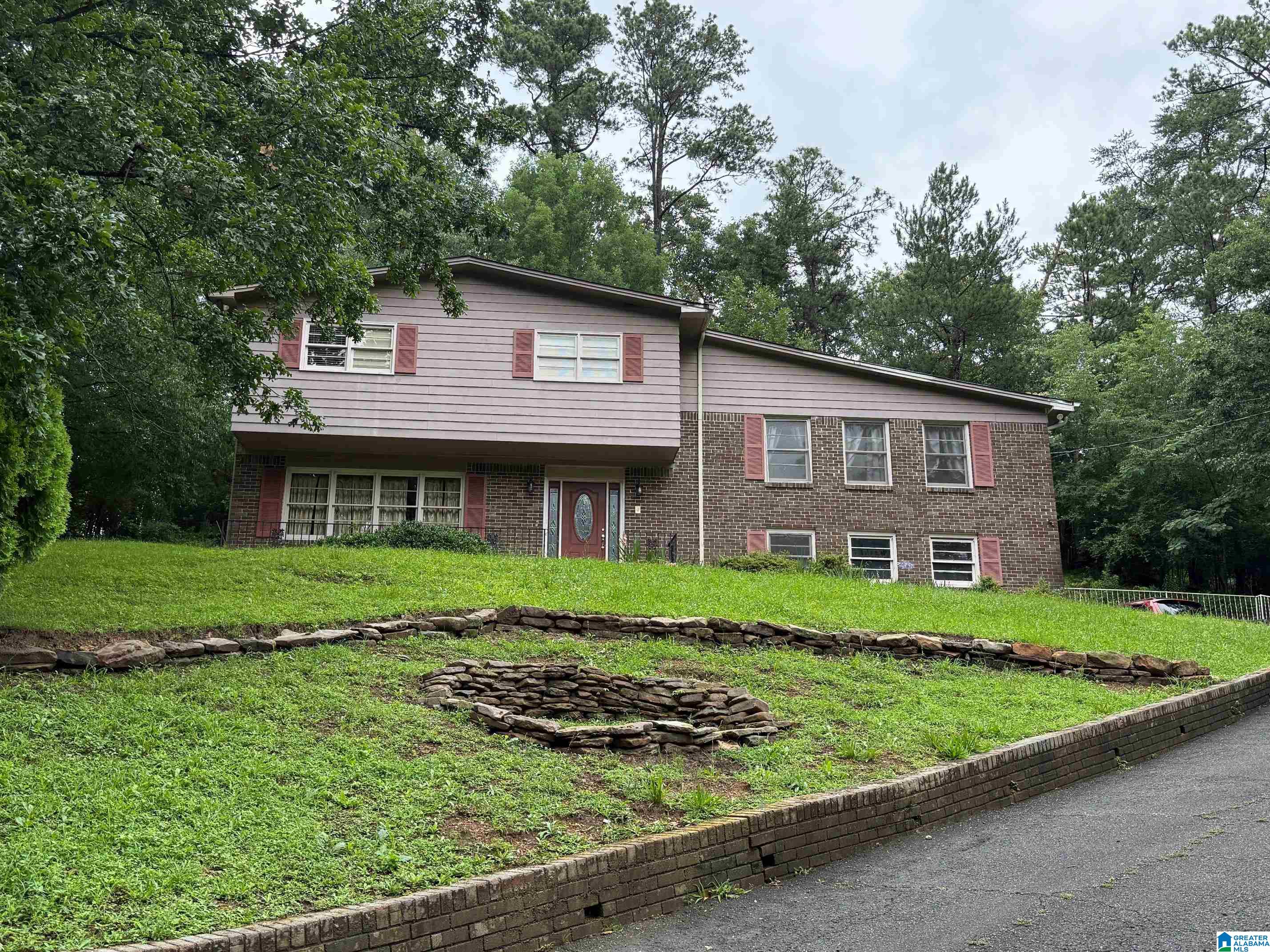 Homes for sale in Vestavia, AL | 3633 Leslie Ann Road, Vestavia, AL 35243 | MLS# 21422062