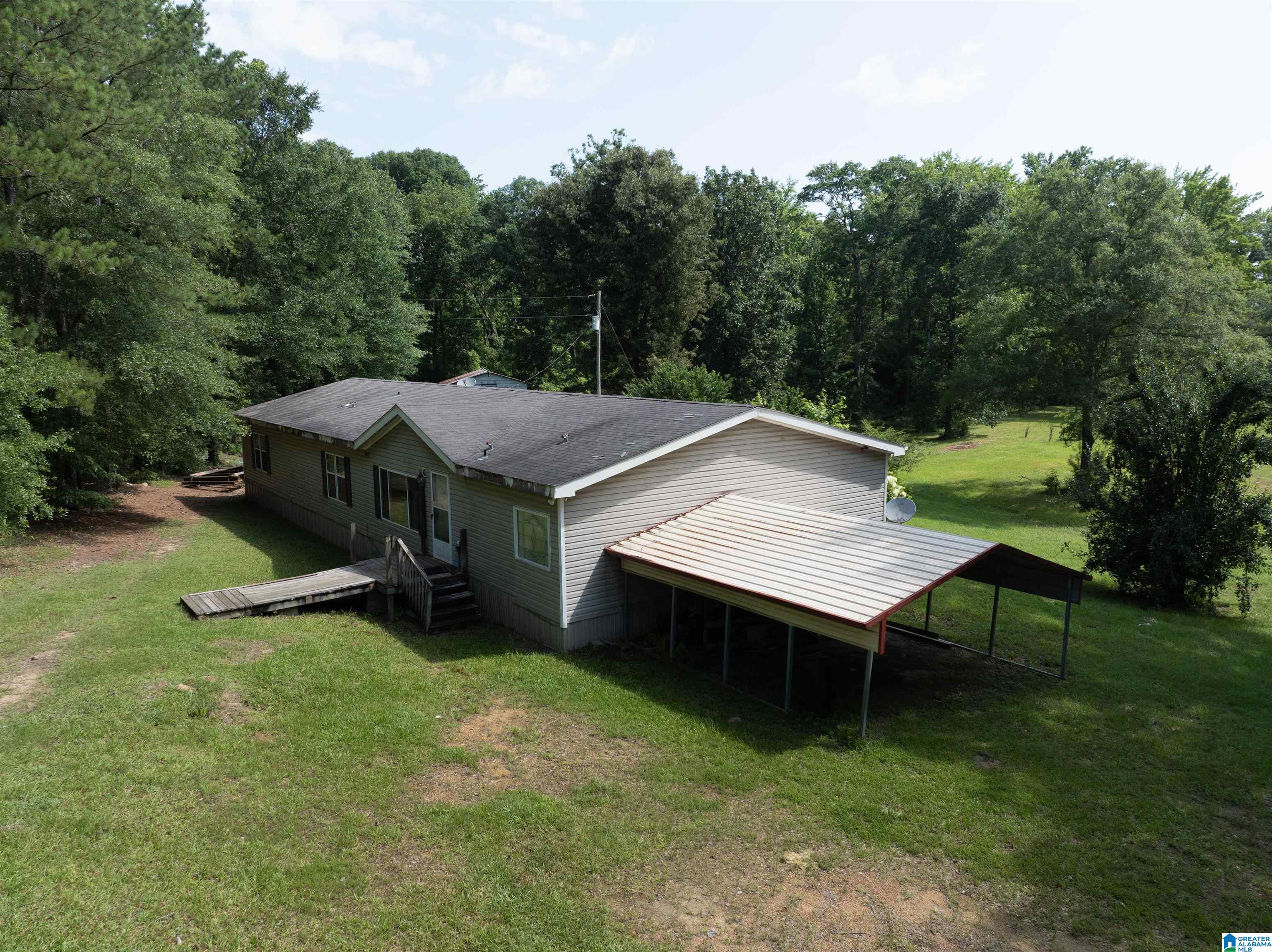 Homes for sale in Talladega, AL | 936 Lake Whitland Dr, Talladega, AL 35160 | MLS# 21422135