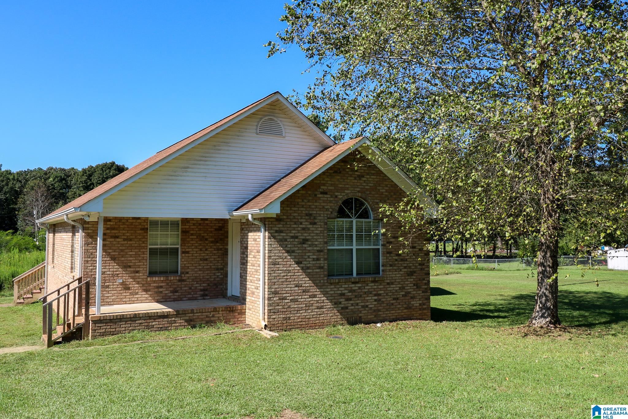 Homes for sale in Pell City, AL | 905 Truss Ferry Road, Pell City, AL 35128 | MLS# 21422548