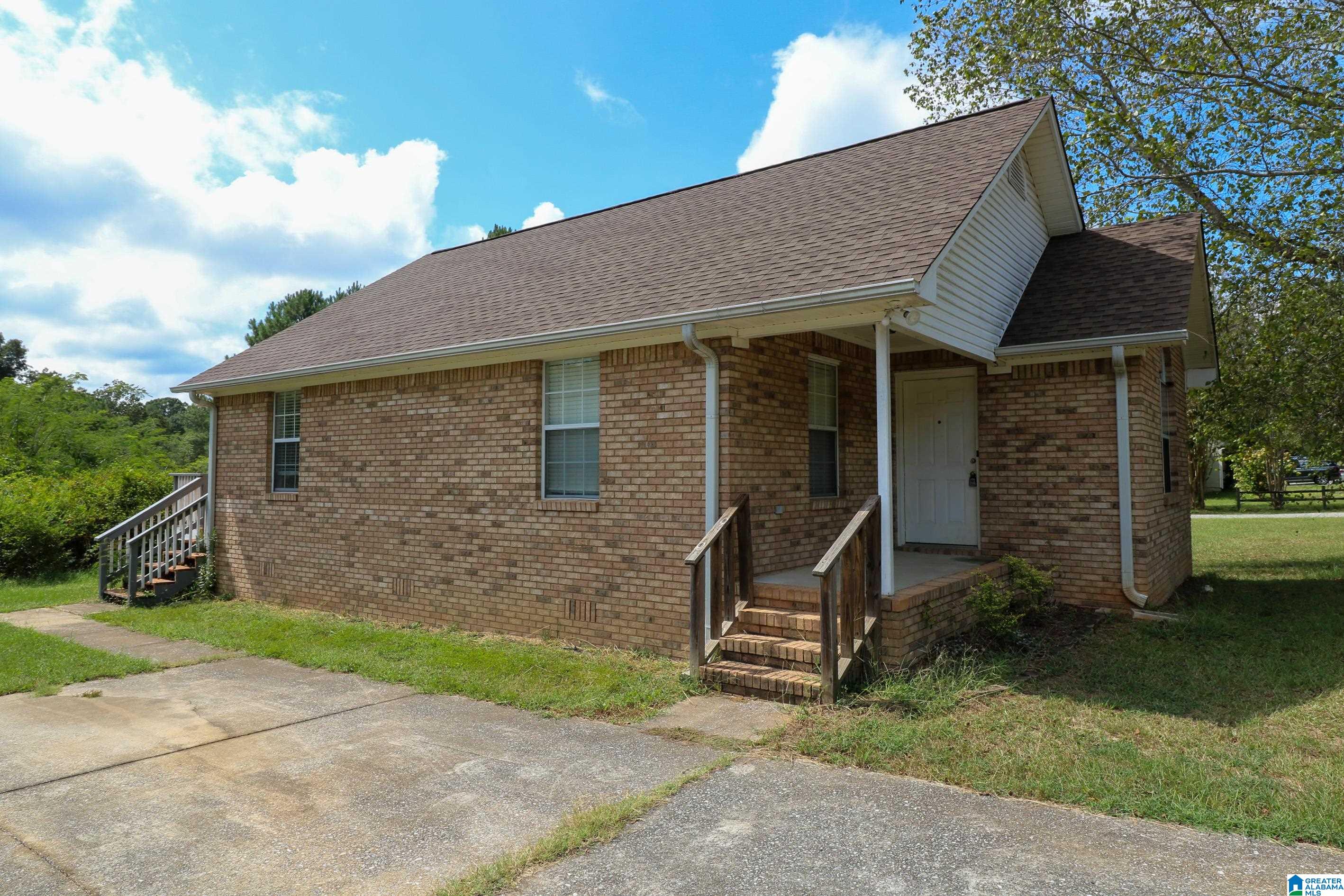 Homes for sale in Pell City, AL | 905 Truss Ferry Road, Pell City, AL 35128 | MLS# 21422548