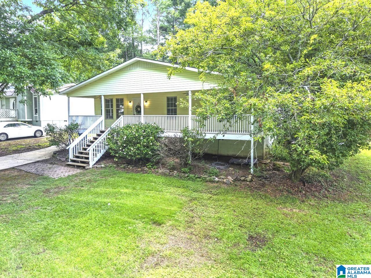 Homes for sale in Trussville, AL | 6256 Alabama Dr, Trussville, AL 35173 | MLS# 21423447