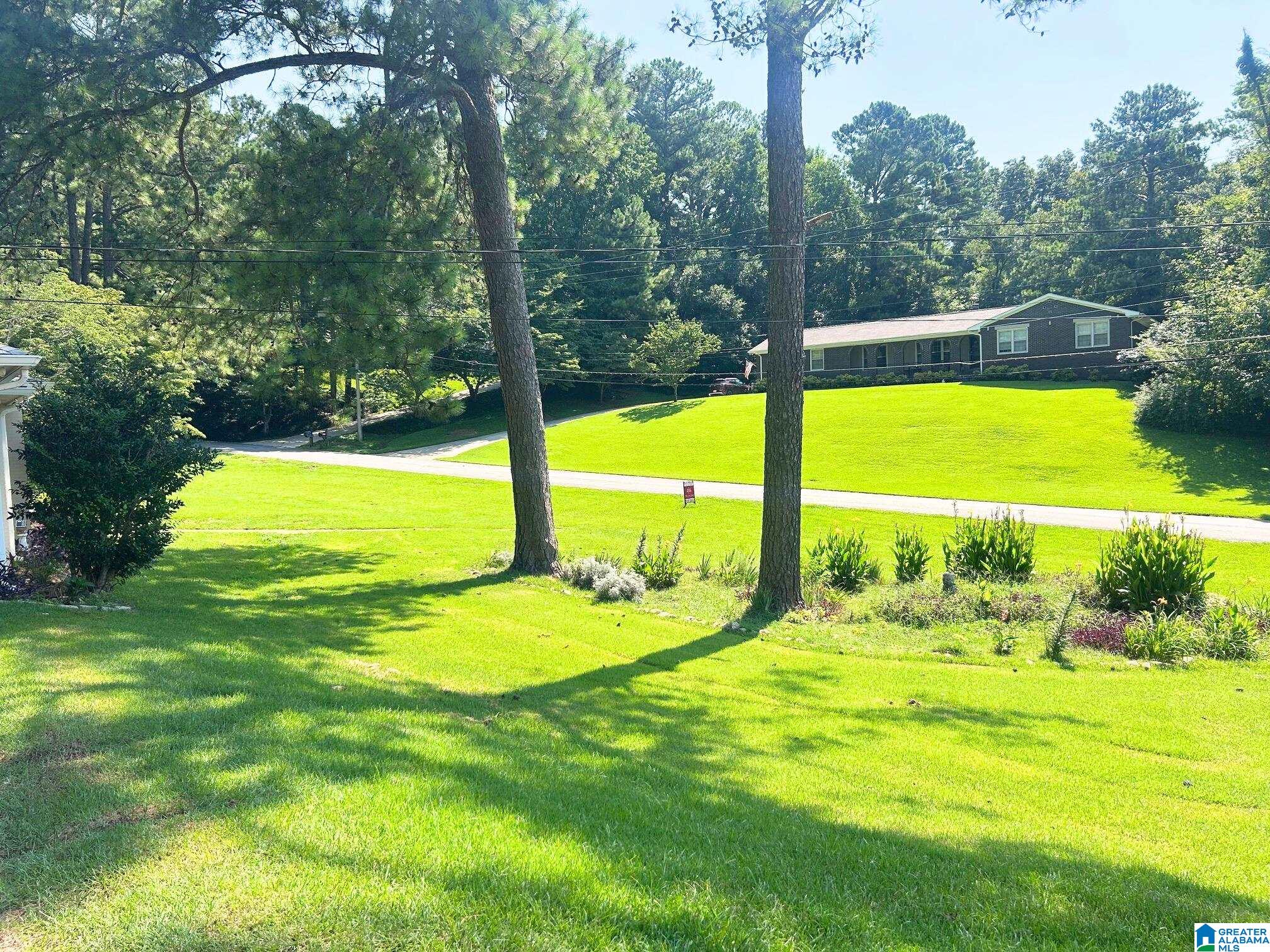 Homes for sale in Anniston, AL | 200 Shamrock Road, Anniston, AL 36207 | MLS# 21423898
