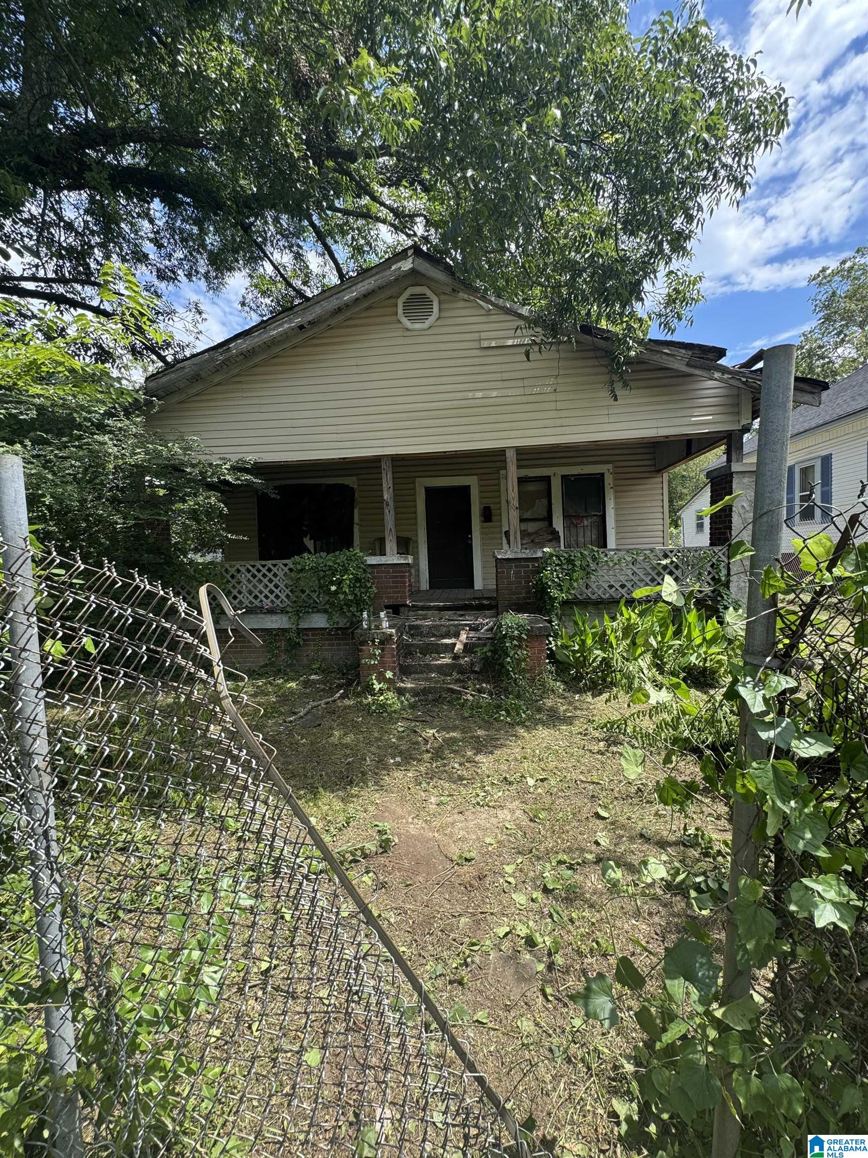 2309 N 20TH AVENUE