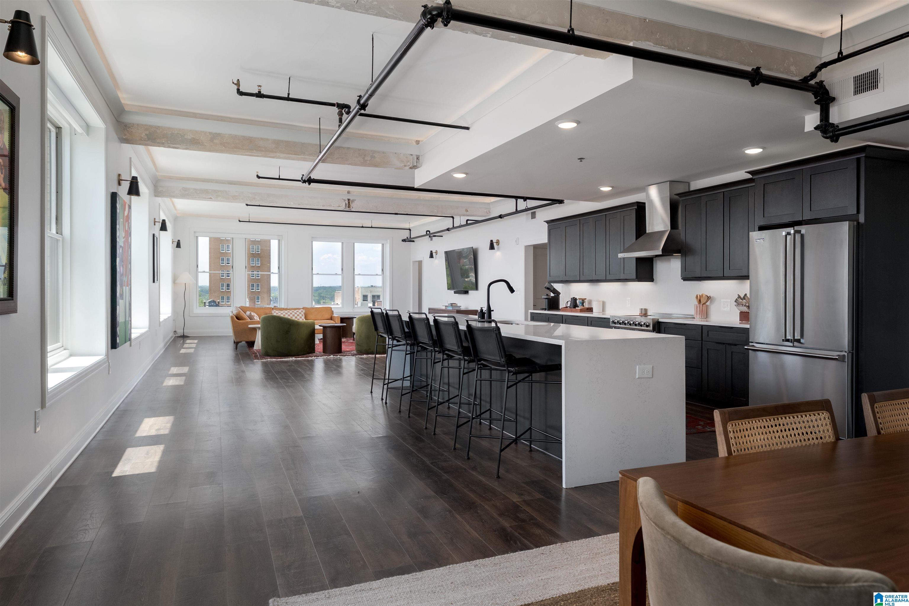 Homes for sale in Tuscaloosa, AL | 601 Greensboro Avenue #600, Tuscaloosa, AL 35401 | MLS# 21424517