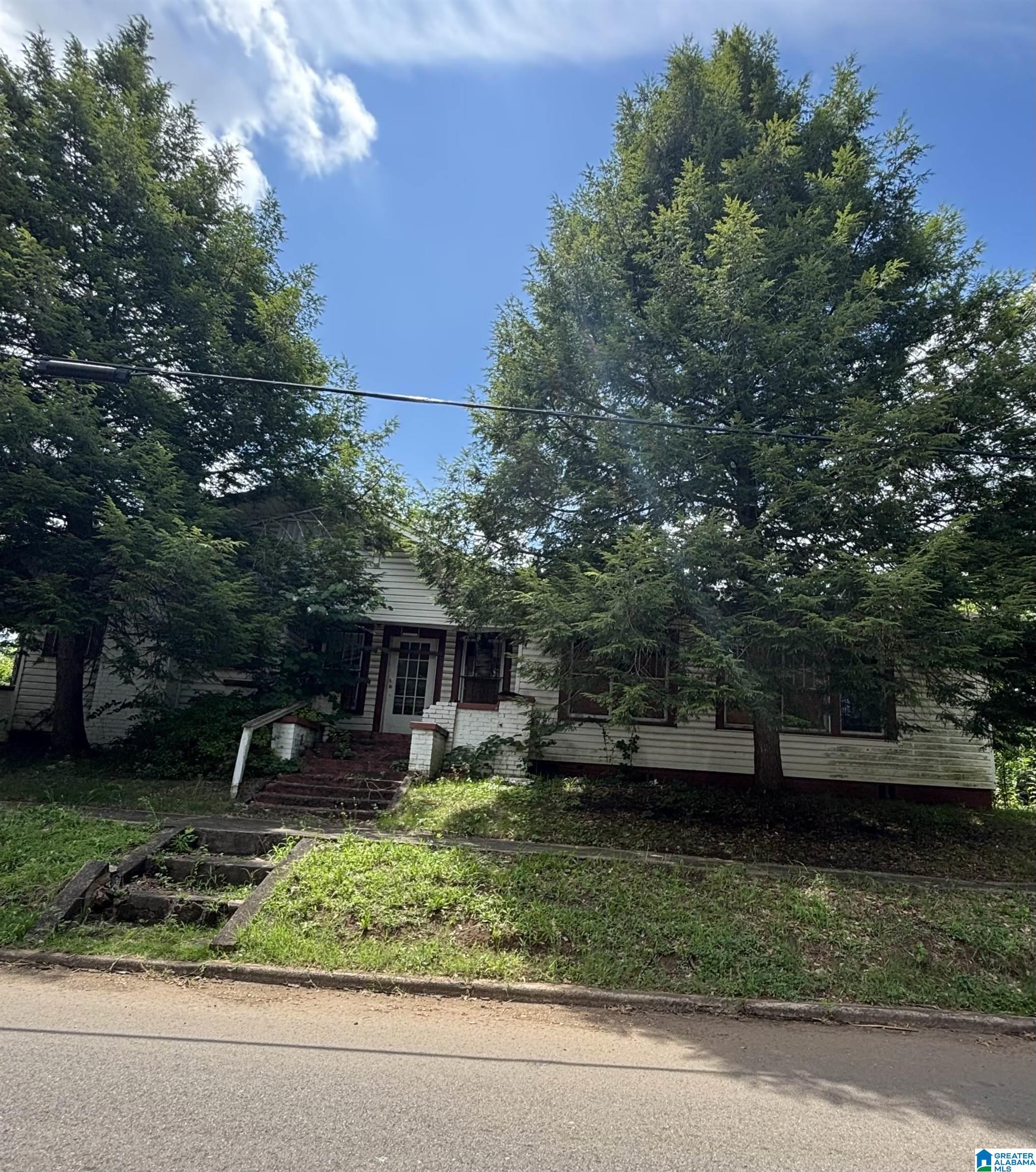 Homes for sale in Birmingham, AL | 4700 Avenue R, Birmingham, AL 35208 | MLS# 21424537