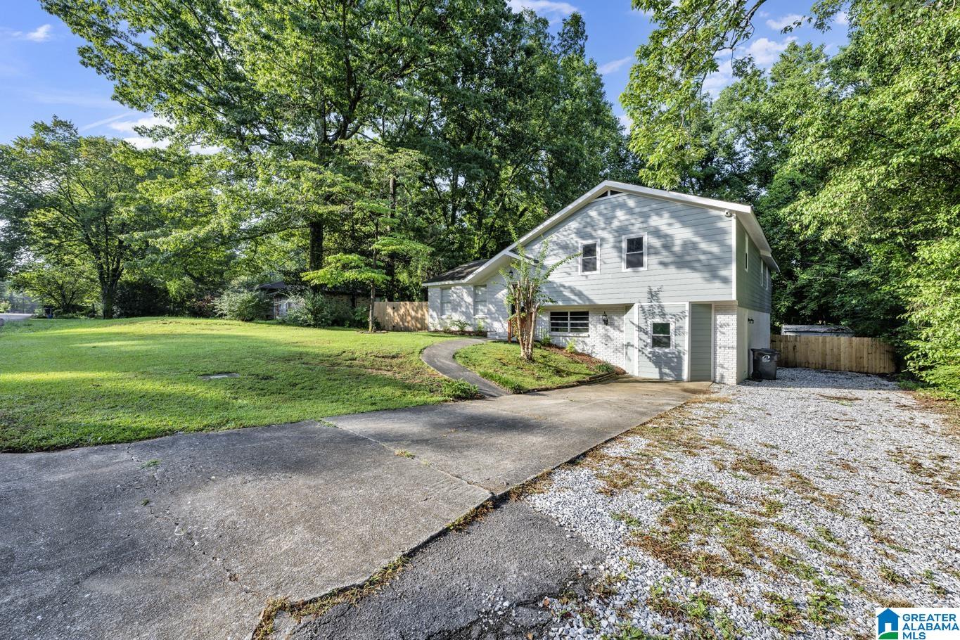 Homes for sale in Fultondale, AL | 3012 Debra Dr, Fultondale, AL 35068 | MLS# 21424665