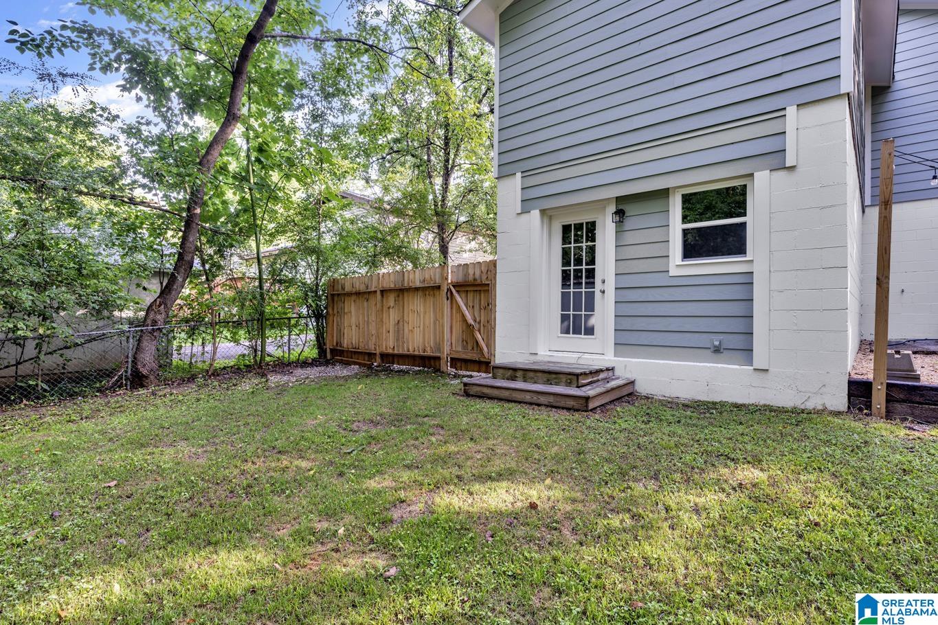 Homes for sale in Fultondale, AL | 3012 Debra Dr, Fultondale, AL 35068 | MLS# 21424665