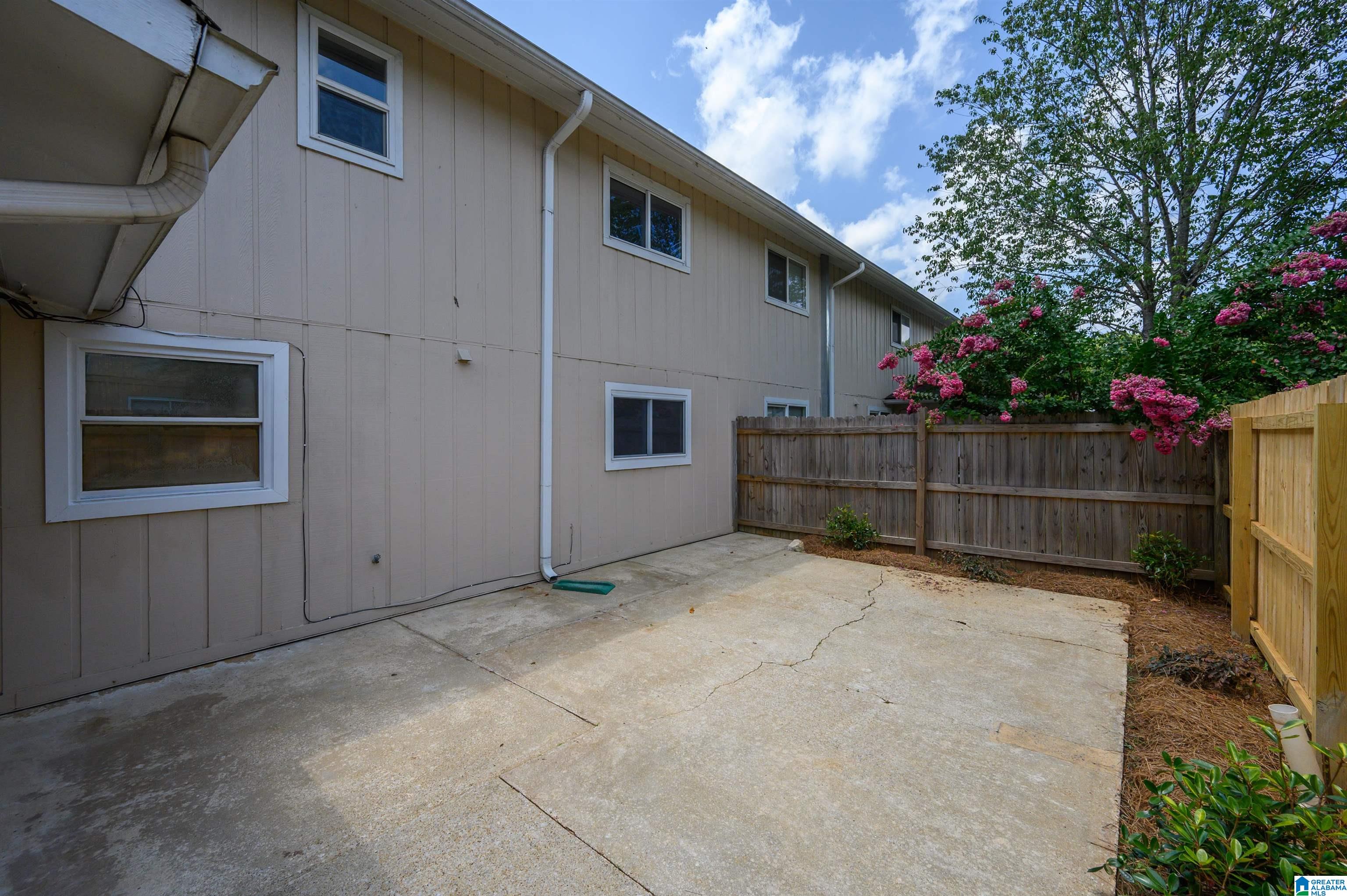 Homes for sale in Center Point, AL | 1834 Oakleaf Lane, Center Point, AL 35215 | MLS# 21424690