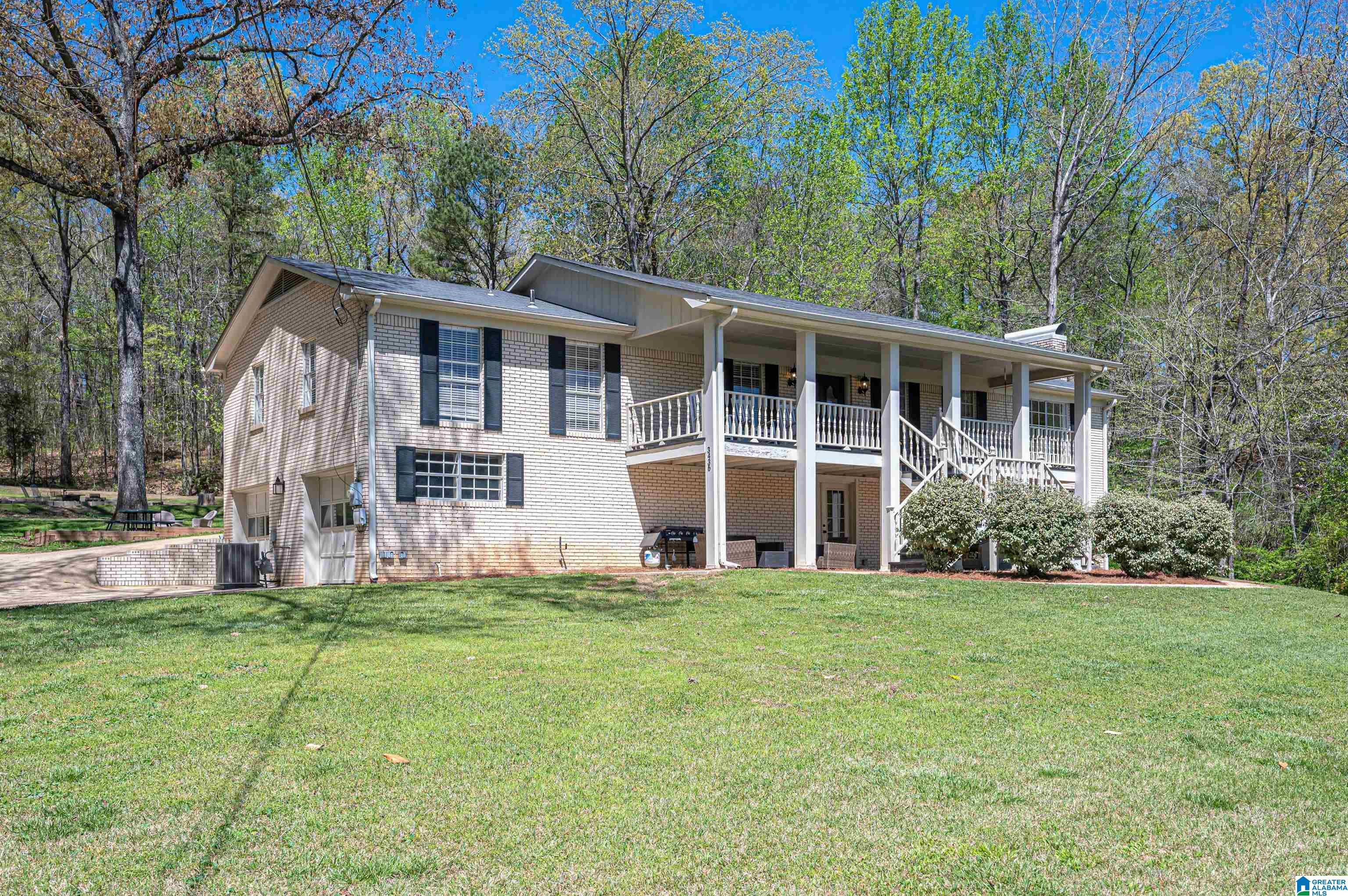 Homes for sale in Trussville, AL | 3436 Queenstown Road, Trussville, AL 35173 | MLS# 21424693
