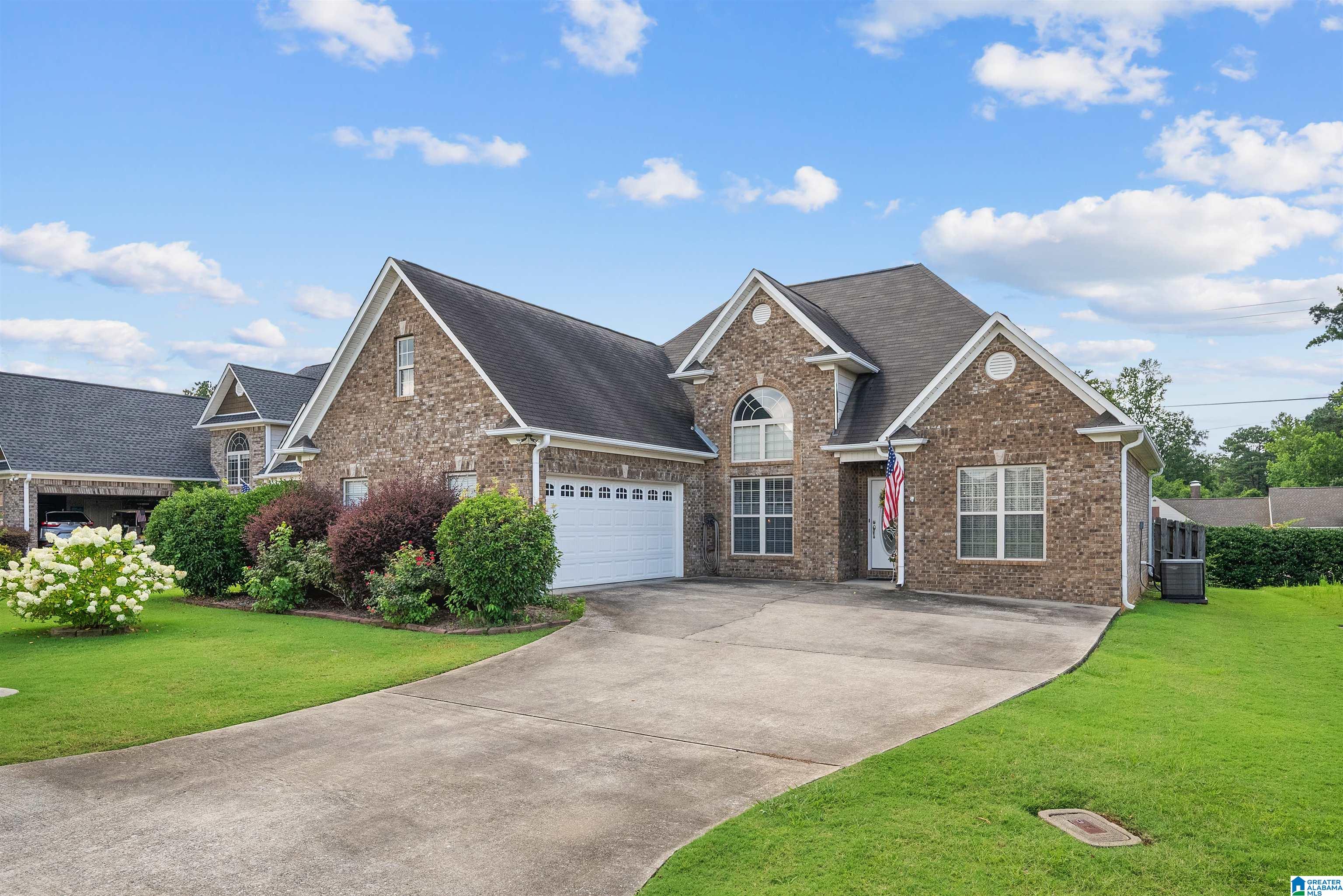 Homes for sale in Pell City, AL | 27 Morning Glory Dr, Pell City, AL 35128 | MLS# 21424915