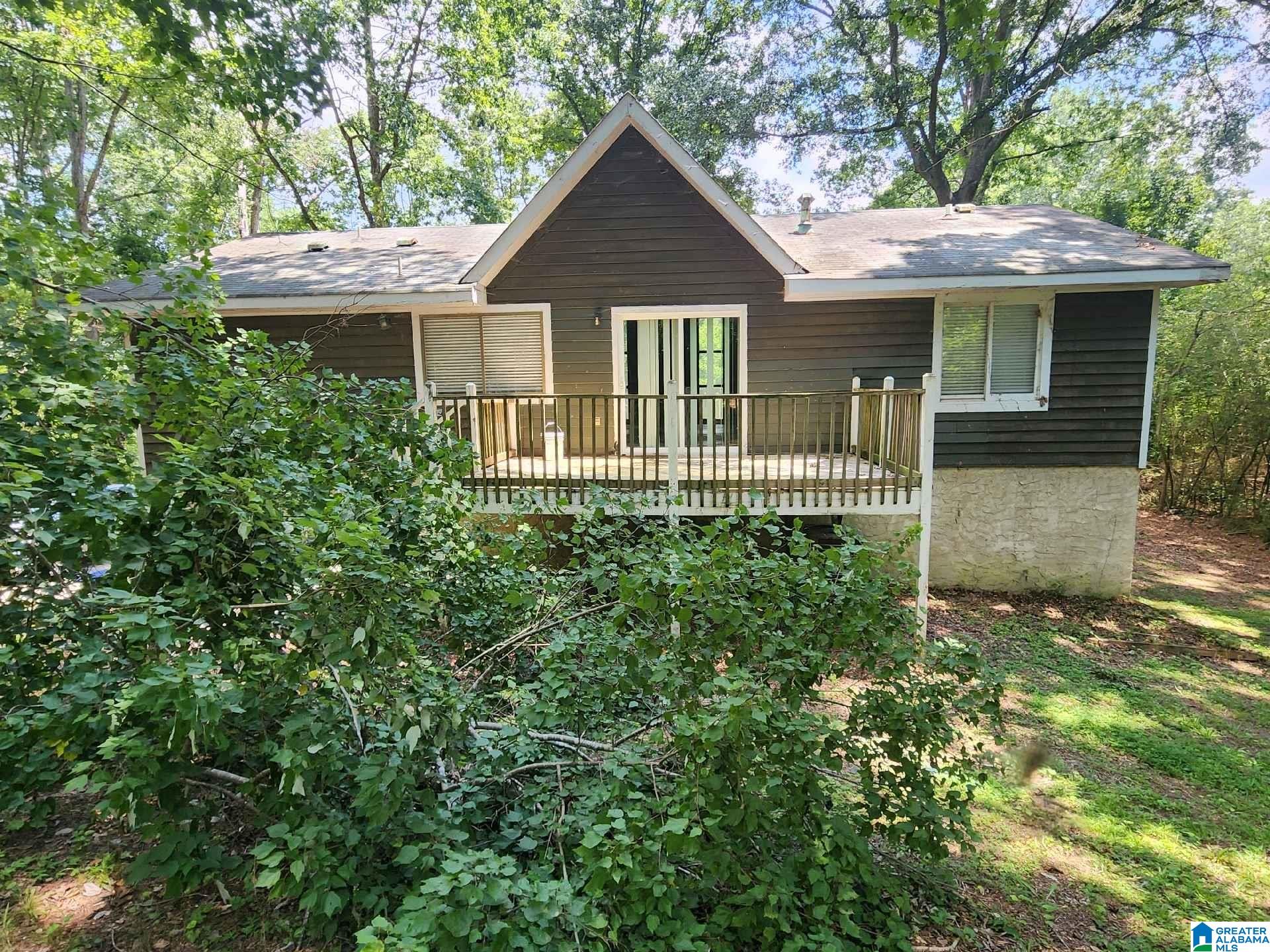 Homes for sale in Trussville, AL | 105 Elm Circle, Trussville, AL 35173 | MLS# 21424988