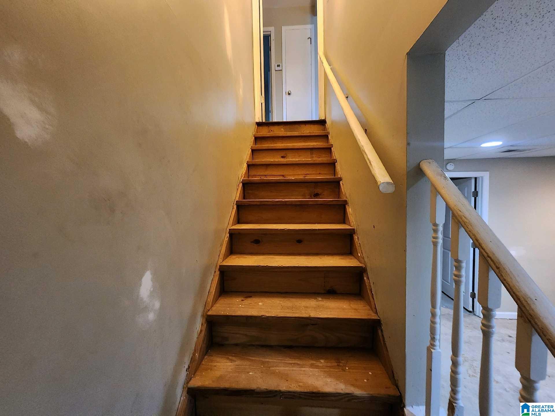 Homes for sale in Trussville, AL | 105 Elm Circle, Trussville, AL 35173 | MLS# 21424988