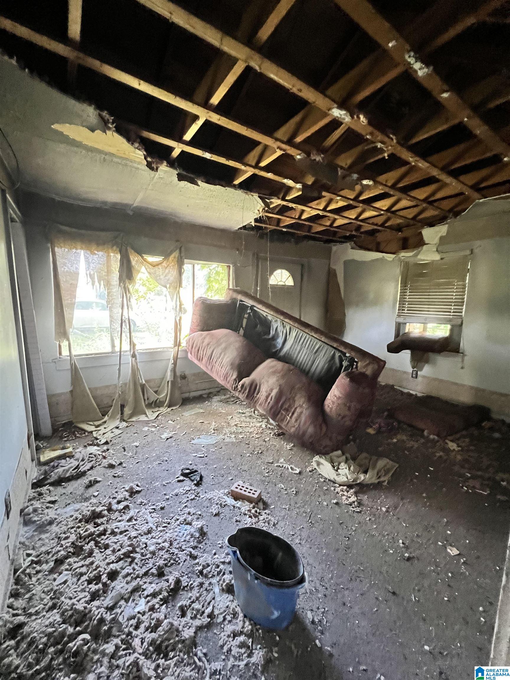 Homes for sale in Birmingham, AL | 4636 9Th Terrace N, Birmingham, AL 35212 | MLS# 21425217