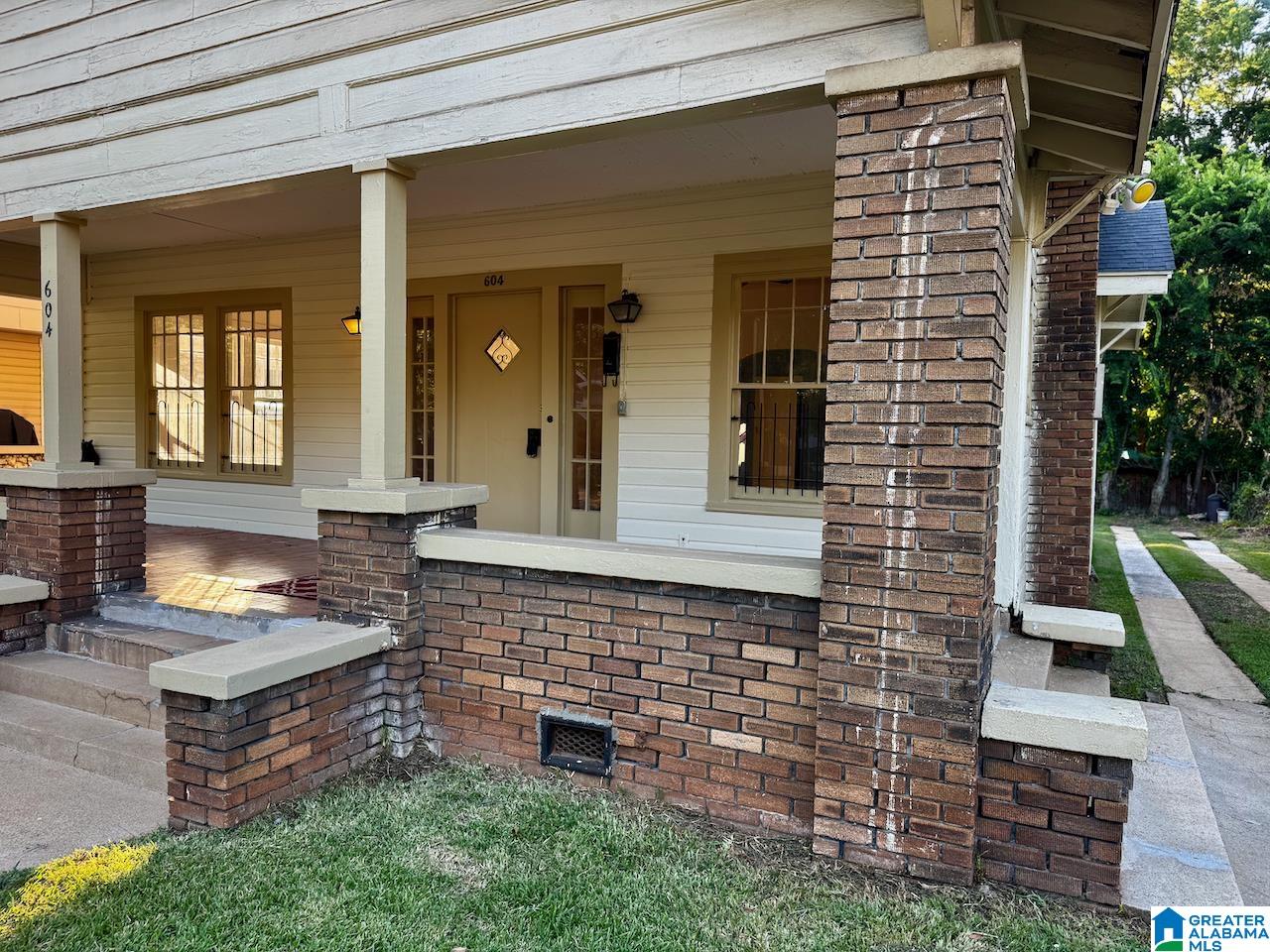 Homes for sale in Birmingham, AL | 604 10th Avenue S, Birmingham, AL 35205 | MLS# 21425274