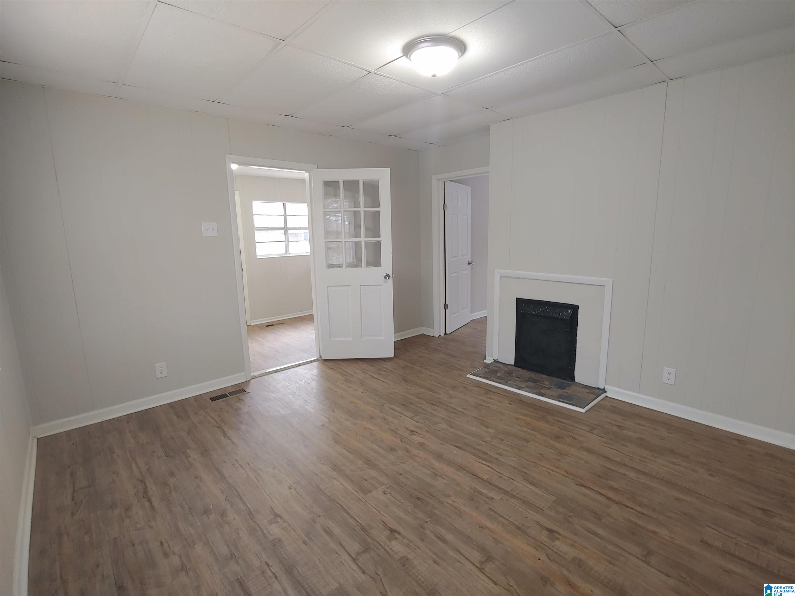 Homes for sale in Graysville, AL | 351 11Th Avenue Ne, Graysville, AL 35073 | MLS# 21425373